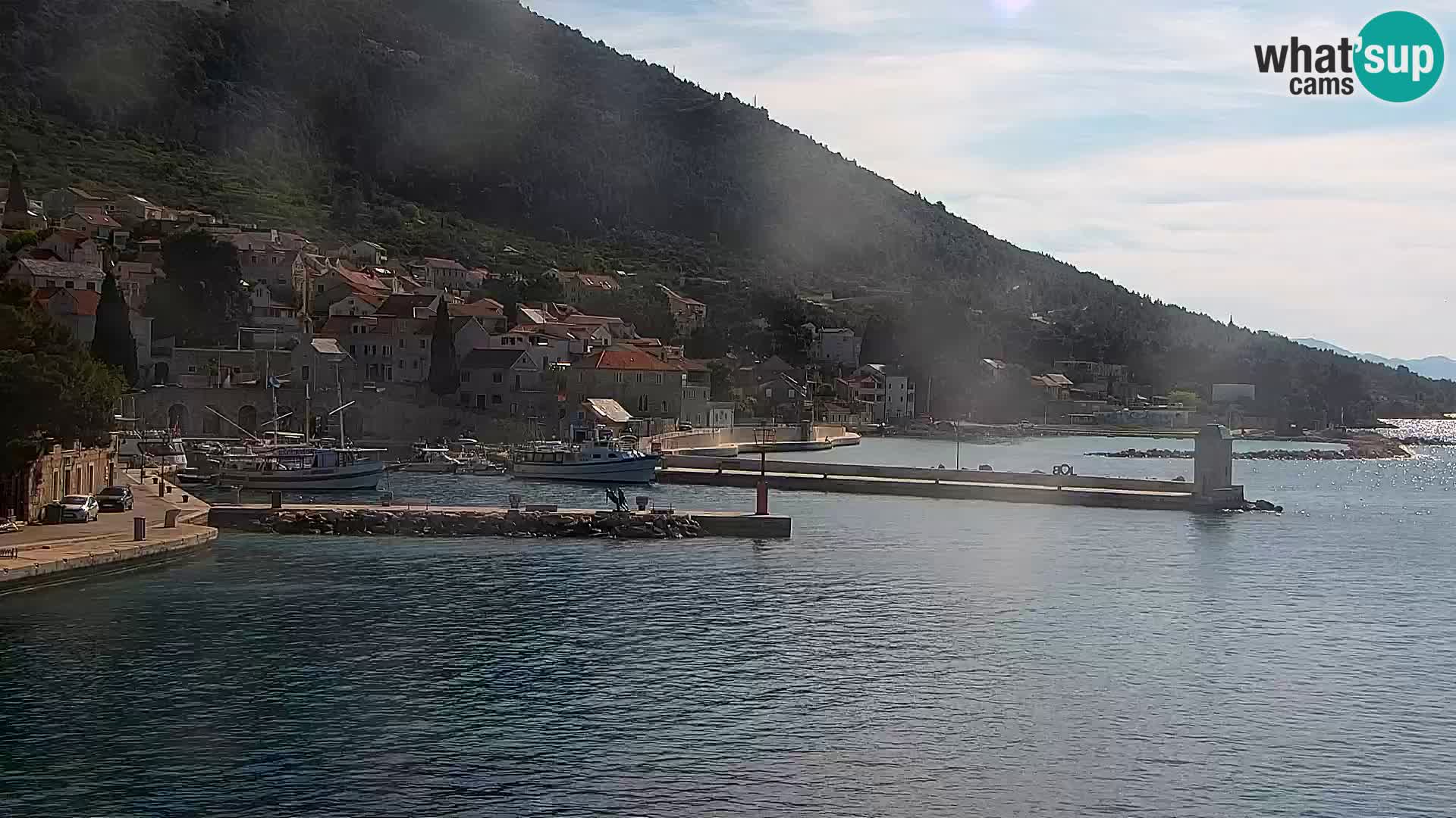 Webcam Bol Town Center & Marina – Live View from Bol, Brač