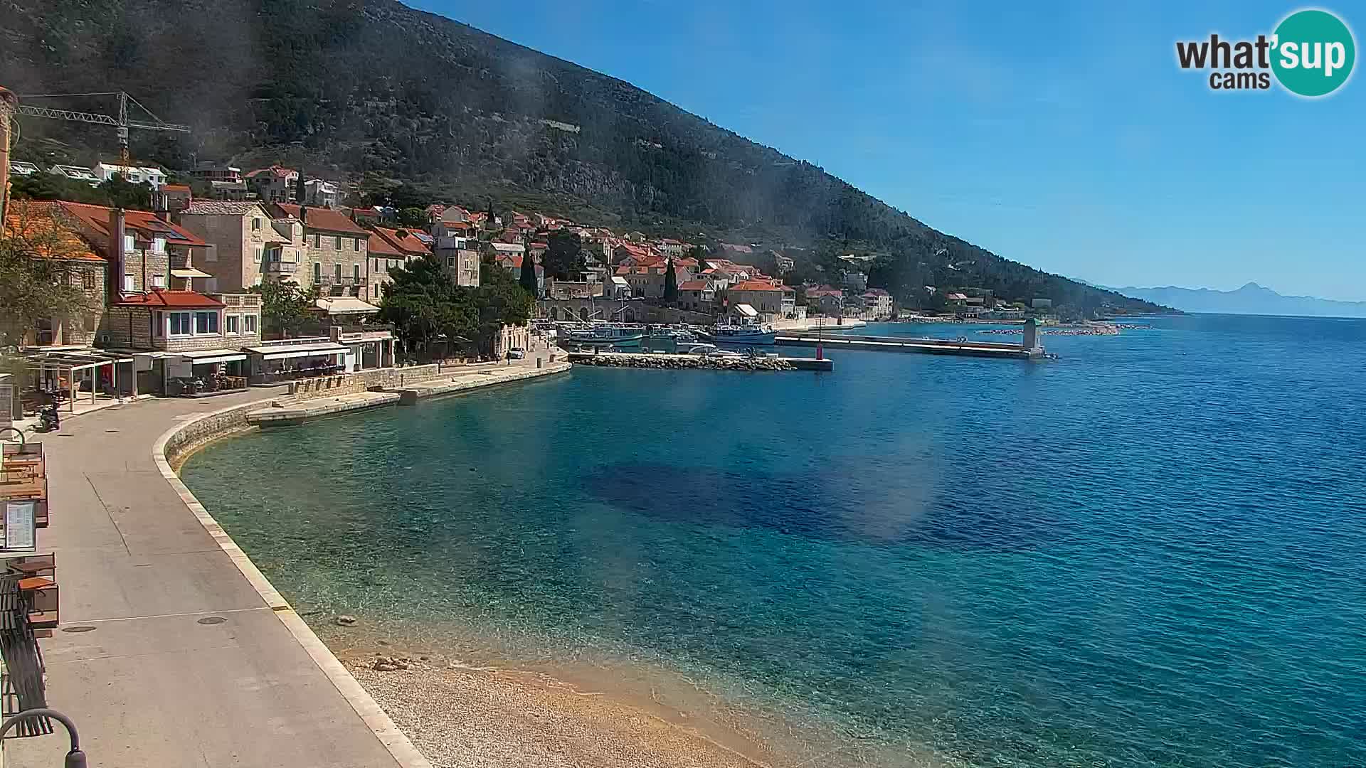 Webcam Bol Town Center & Marina – Live View from Bol, Brač