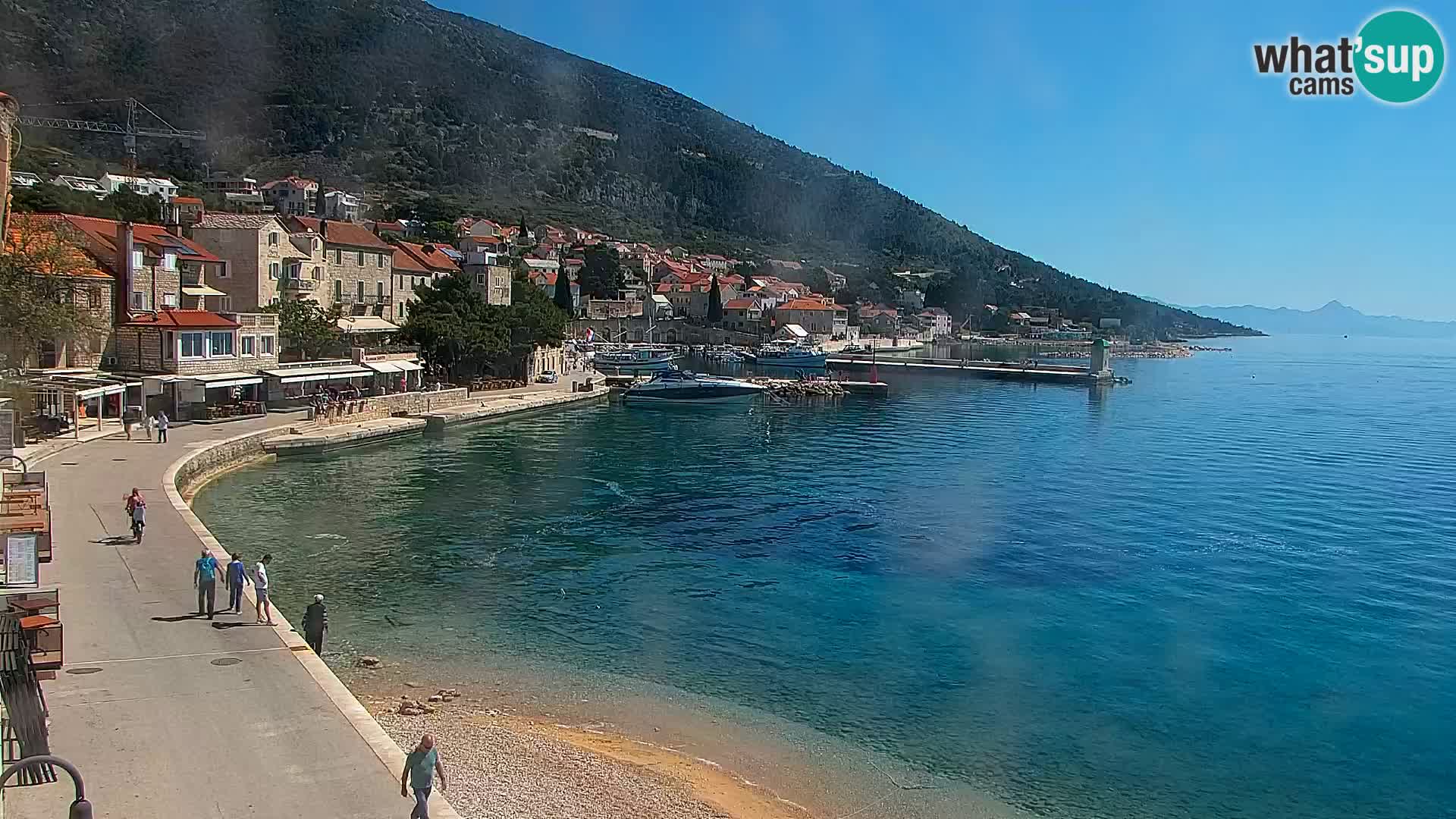 Webcam Bol Town Center & Marina – Live View from Bol, Brač
