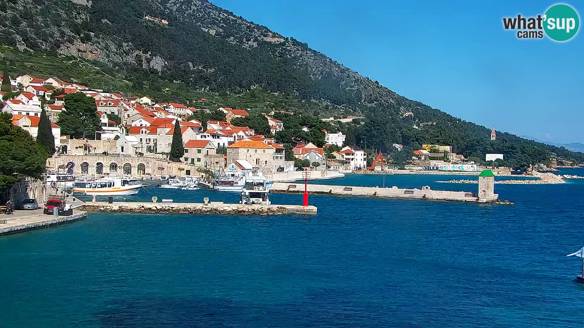 Webcam Bol Hafen & Ortszentrum – Liveblick aus Bol auf der Insel Brač