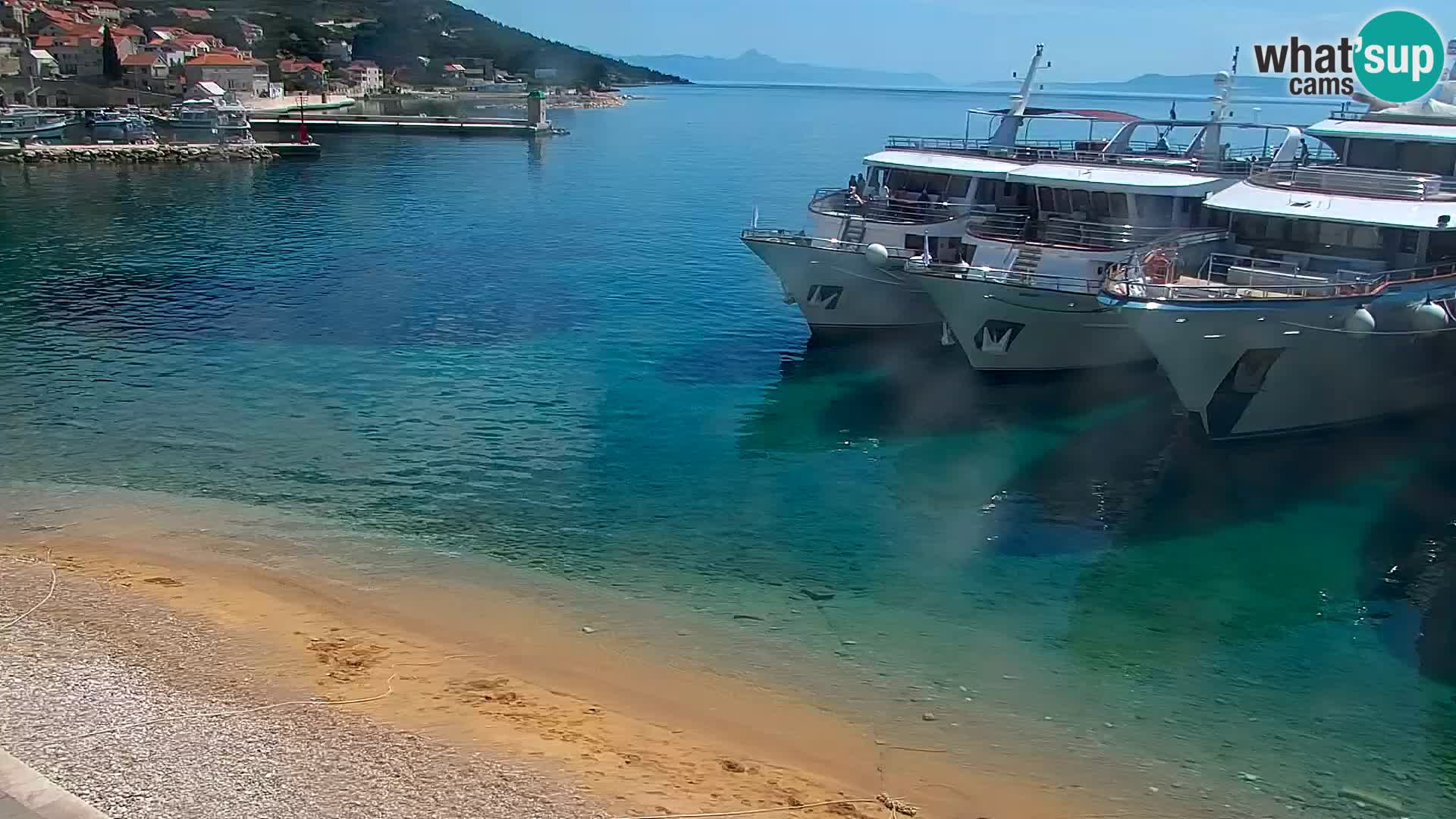 Webcam Bol Hafen & Ortszentrum – Liveblick aus Bol auf der Insel Brač