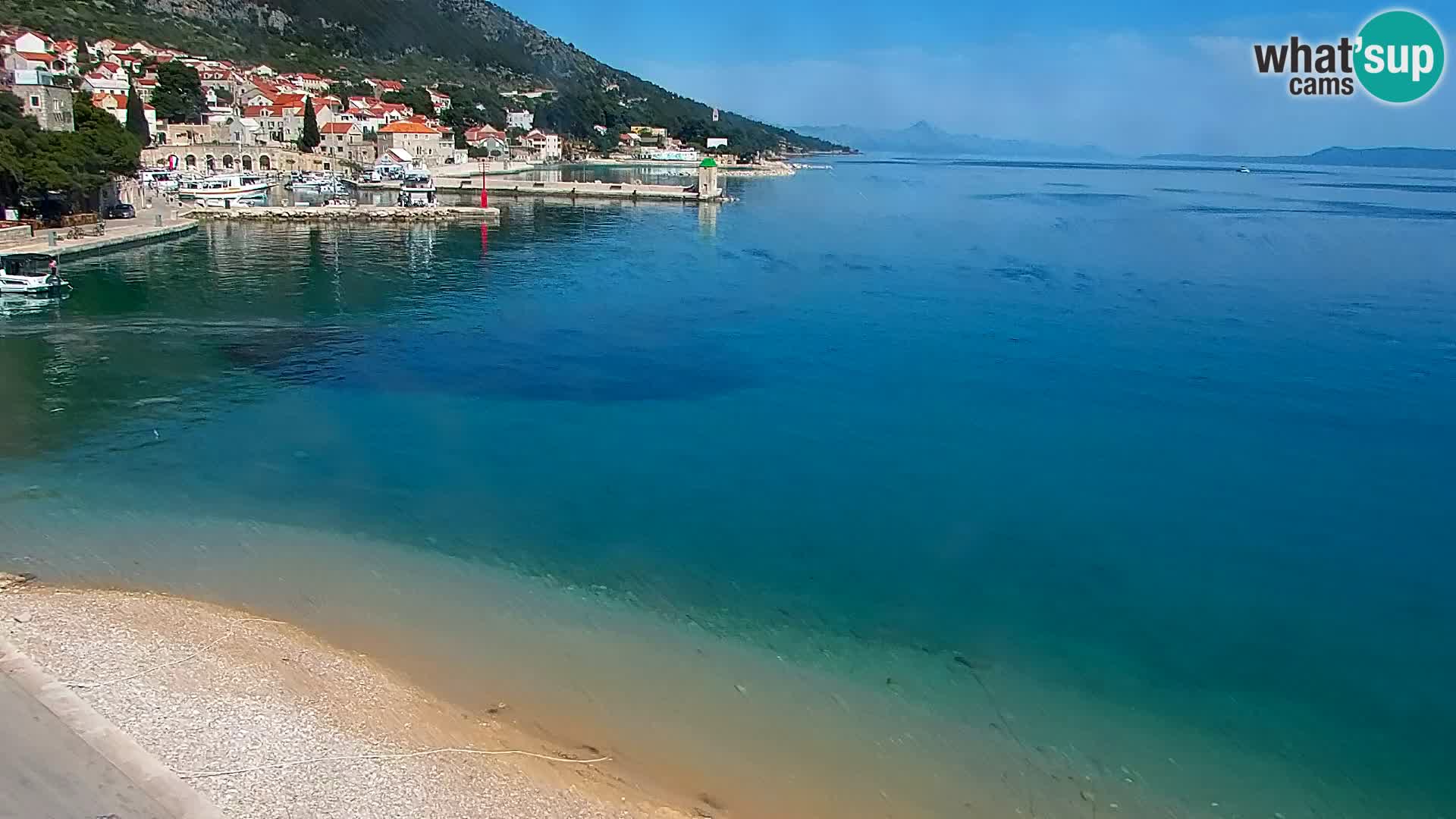 Webcam Bol Centro e Marina – Vista live dal porto di Bol