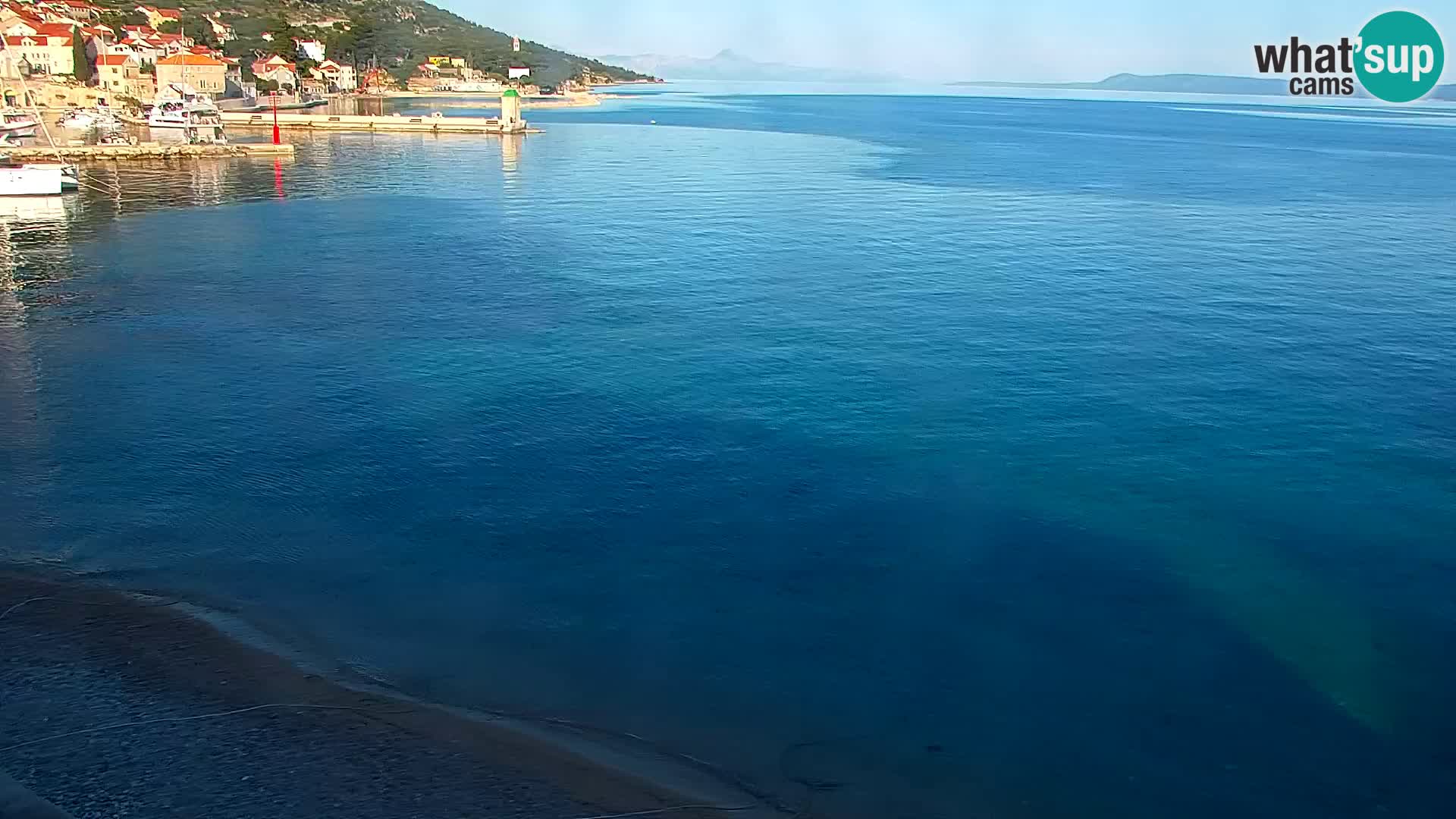 Webcam Bol Town Center & Marina – Live View from Bol, Brač