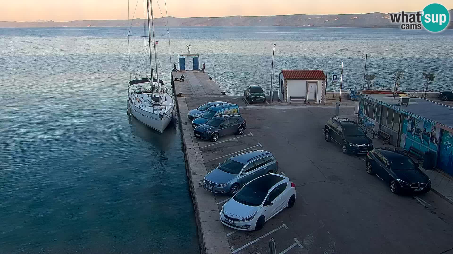 Webcam Bol centre-ville & marina – Vue en direct depuis Bol, île de Brač