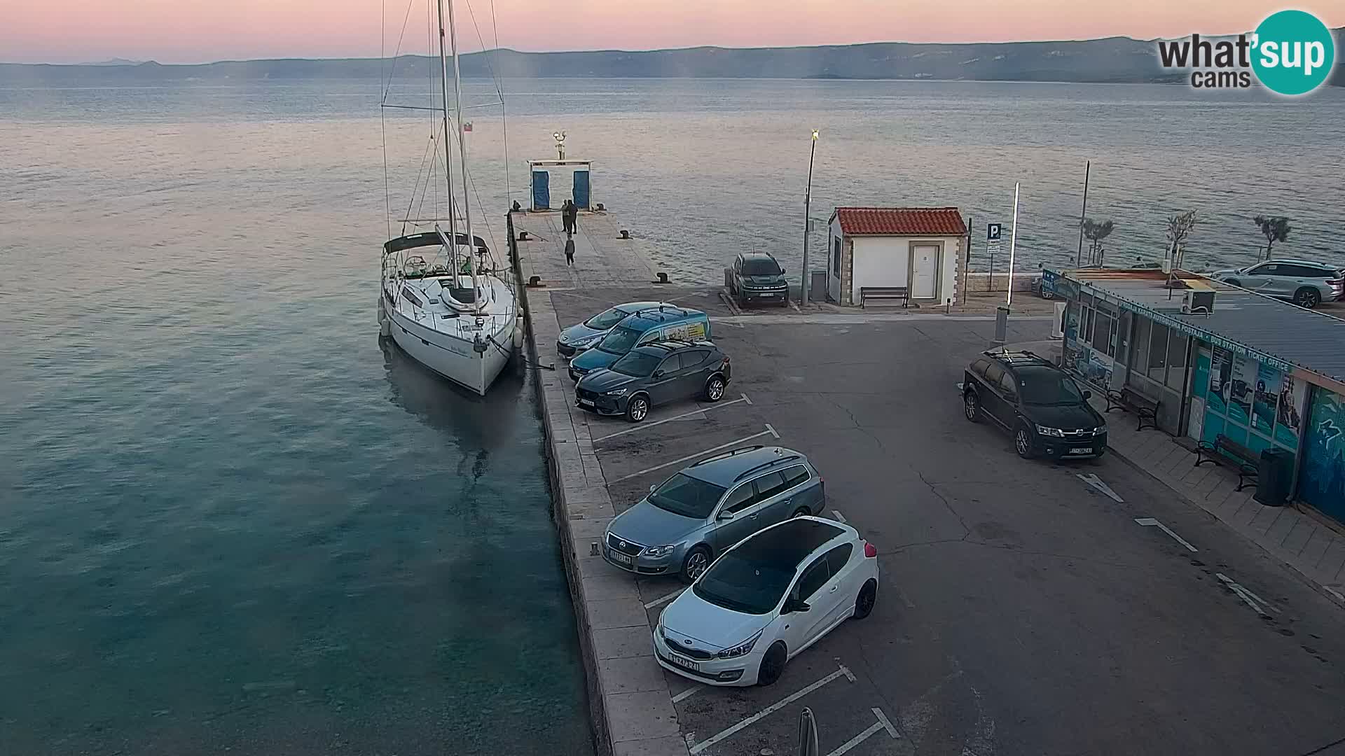 Webcam Bol Centre-Ville & Marina – Vue en direct depuis Bol, île de Brač