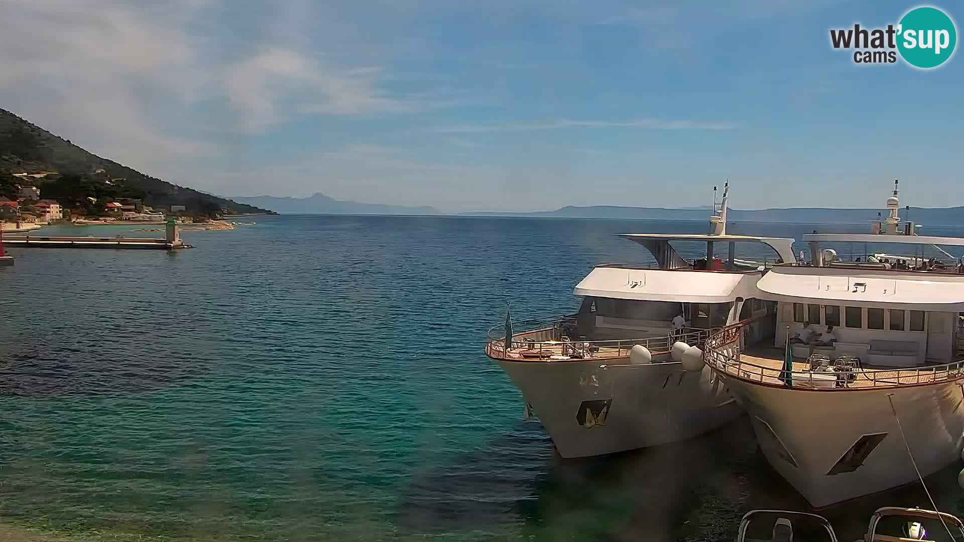 Webcam Bol Hafen & Ortszentrum – Liveblick aus Bol auf der Insel Brač