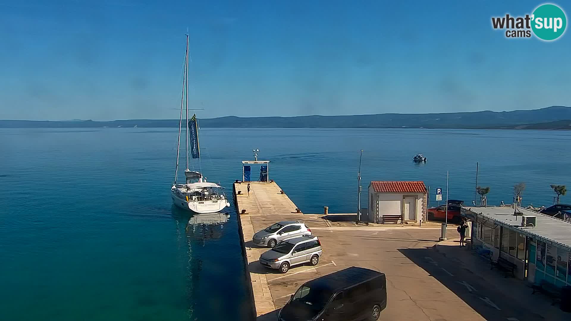 Webcam Bol Town Center & Marina – Live View from Bol, Brač