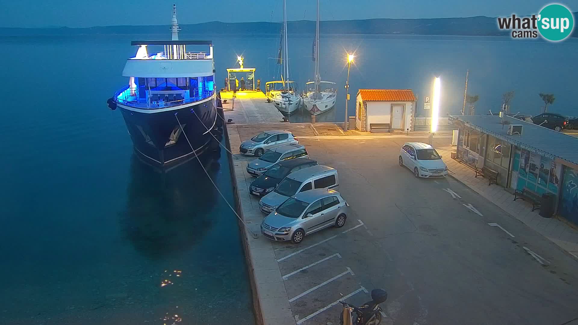 Webcam Bol centre-ville & marina – Vue en direct depuis Bol, île de Brač