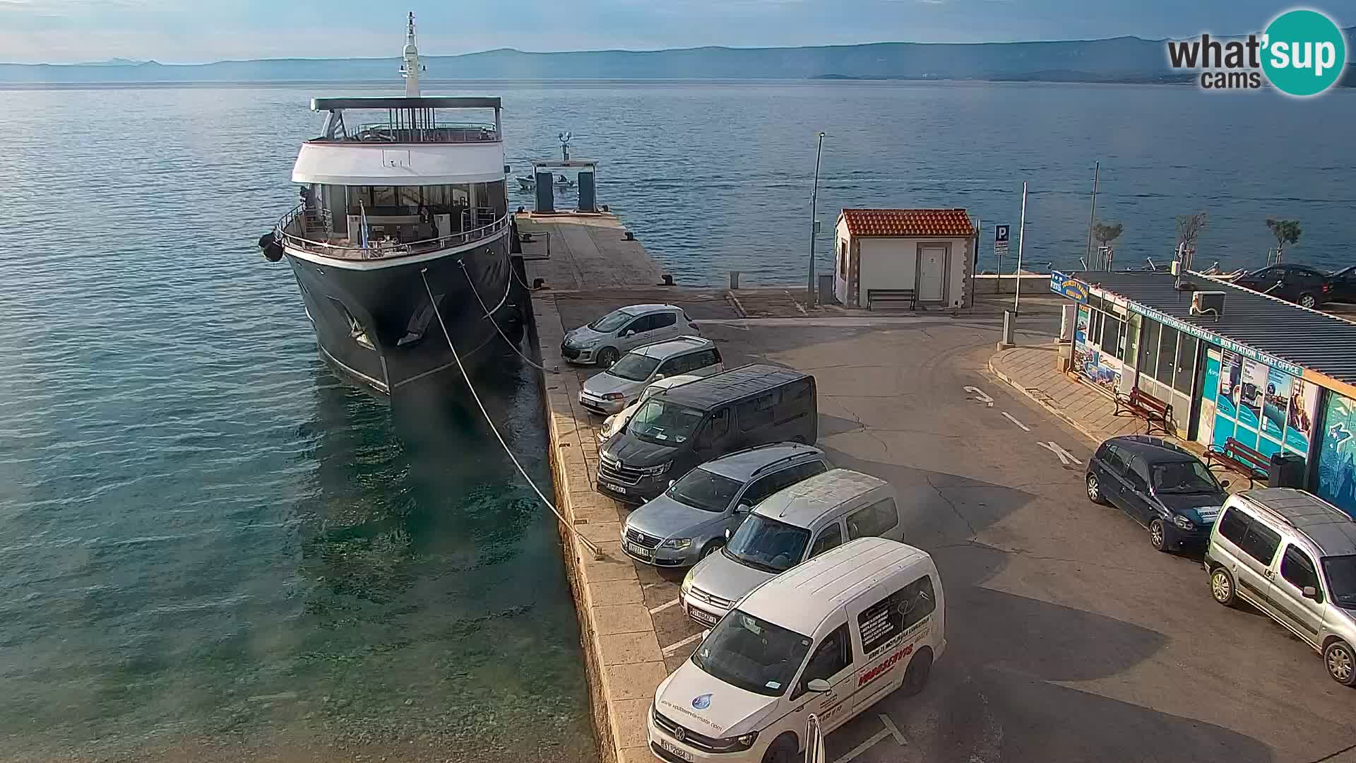 Webcam Bol Town Center & Marina – Live View from Bol, Brač