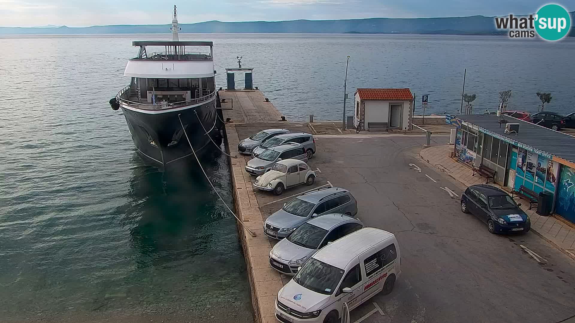 Webcam Bol Town Center & Marina – Live View from Bol, Brač