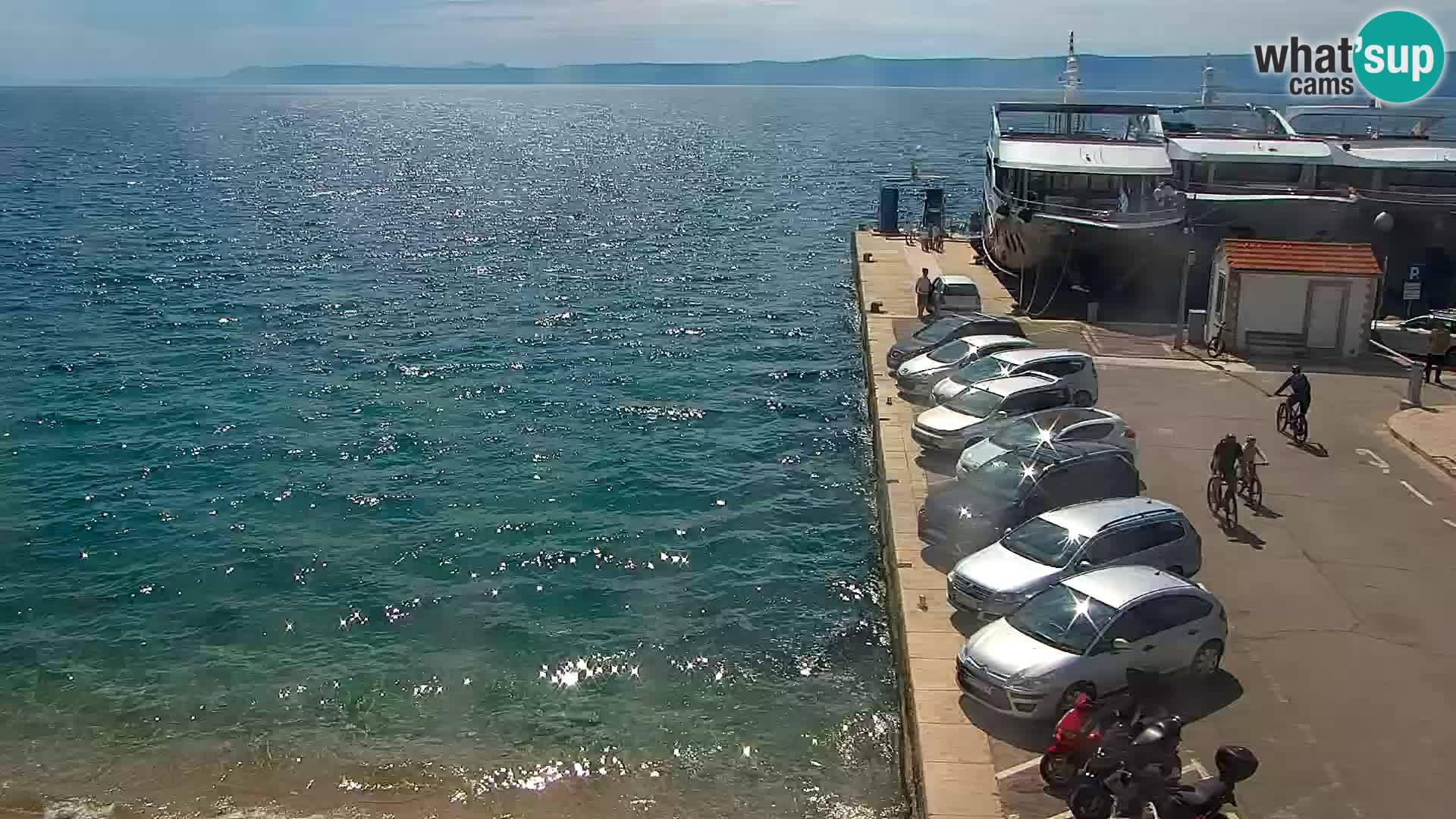 Webcam Bol Centro e Marina – Vista live dal porto di Bol