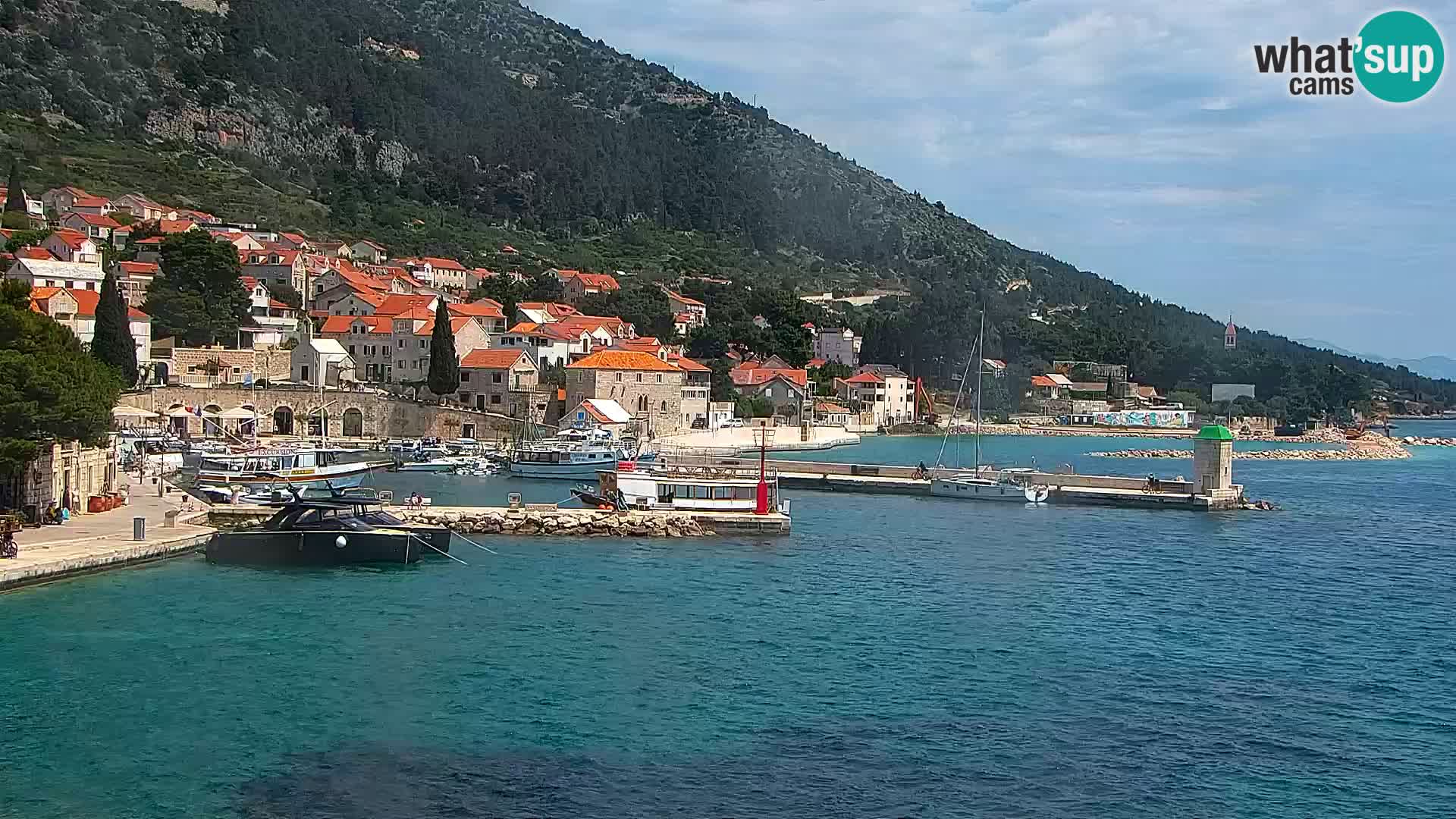 Webcam Bol Town Center & Marina – Live View from Bol, Brač