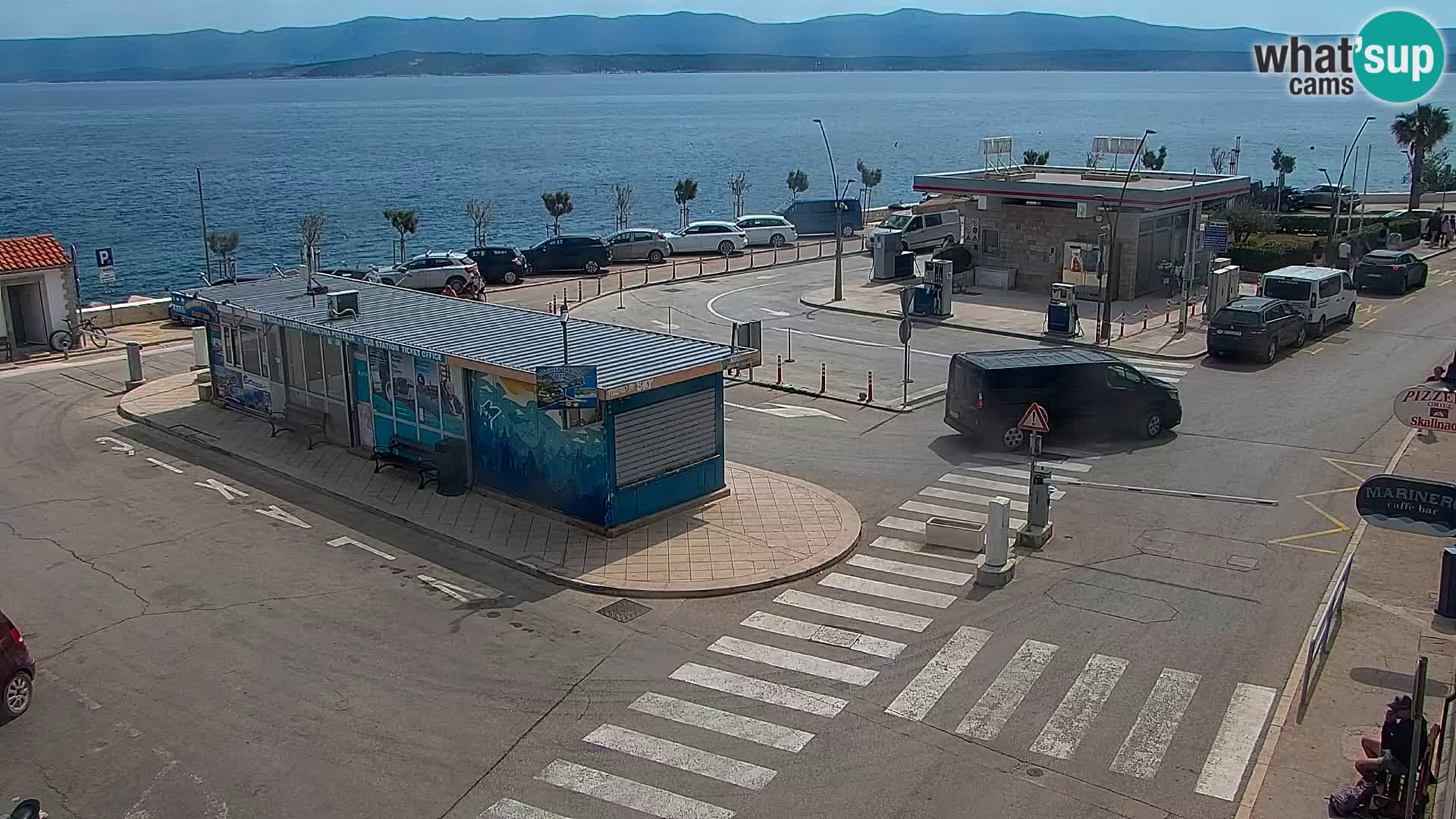 Webcam Bol Centro e Marina – Vista live dal porto di Bol