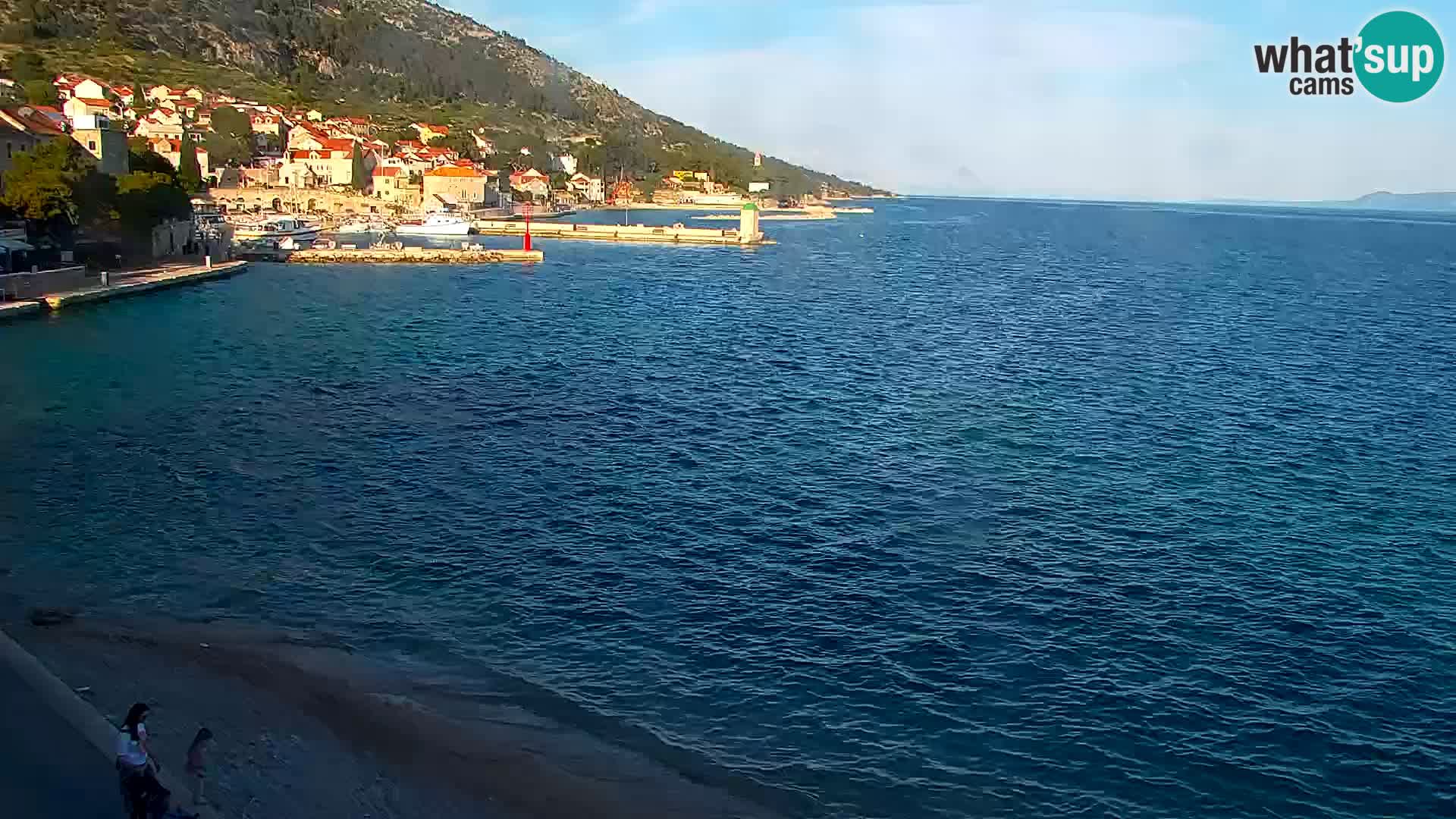 Webcam Bol Centro e Marina – Vista live dal porto di Bol