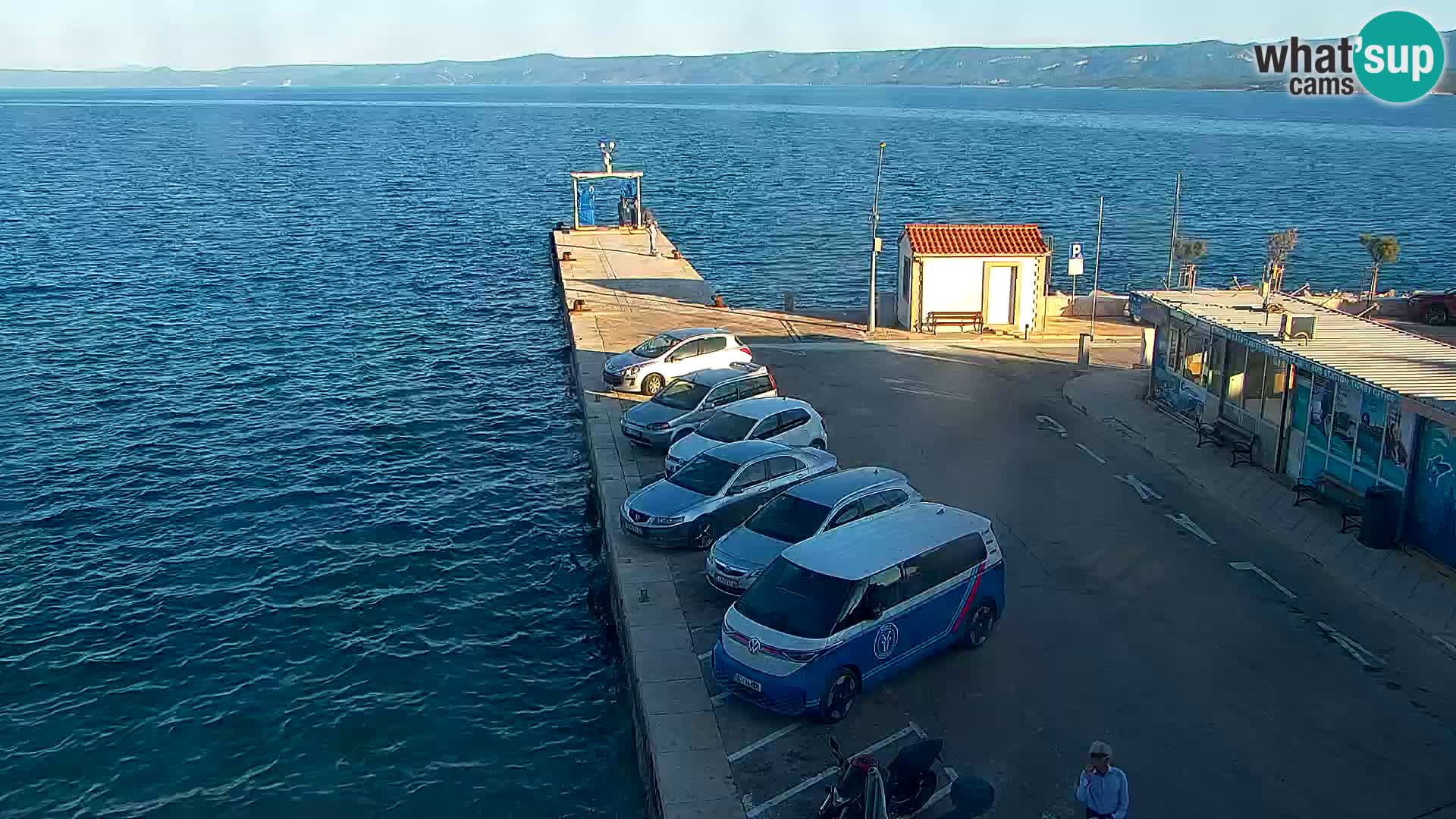Webcam Bol Centro e Marina – Vista live dal porto di Bol