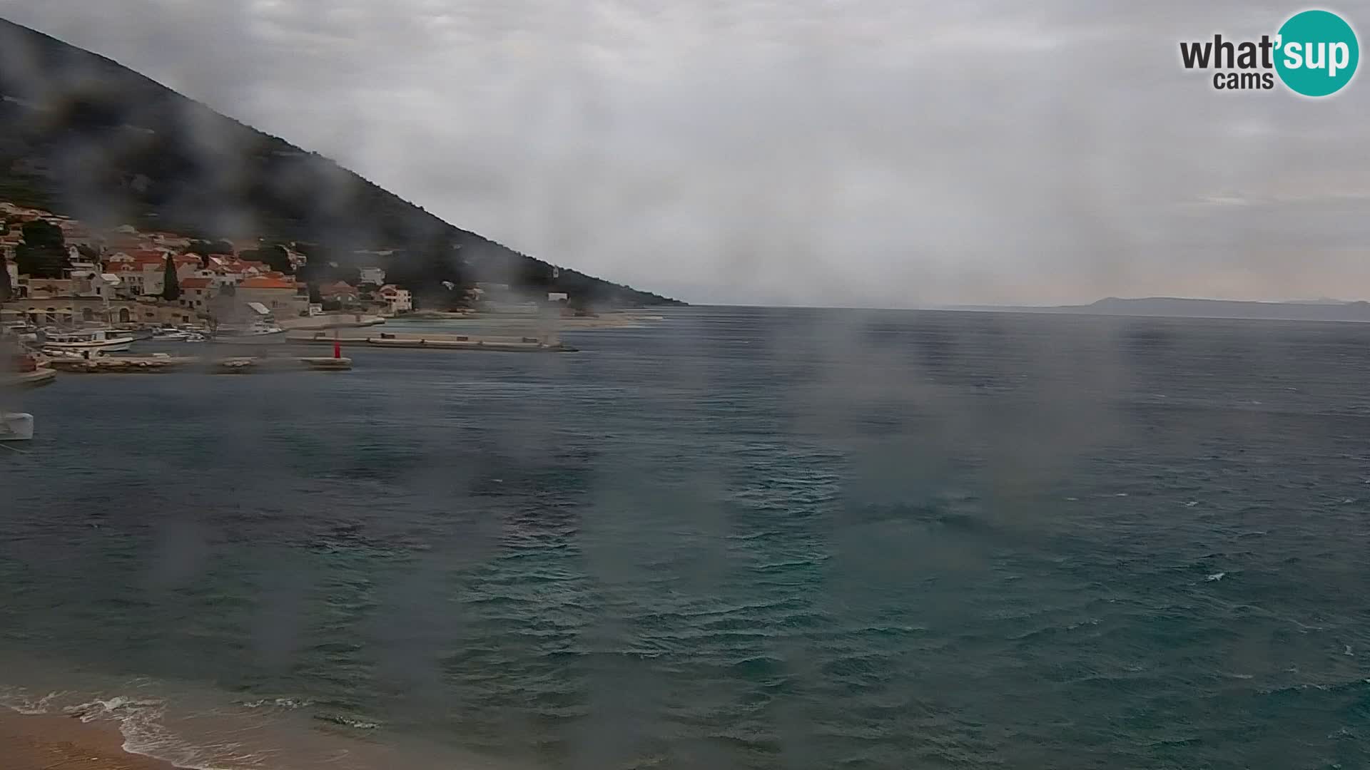 Webcam Bol Centro e Marina – Vista live dal porto di Bol