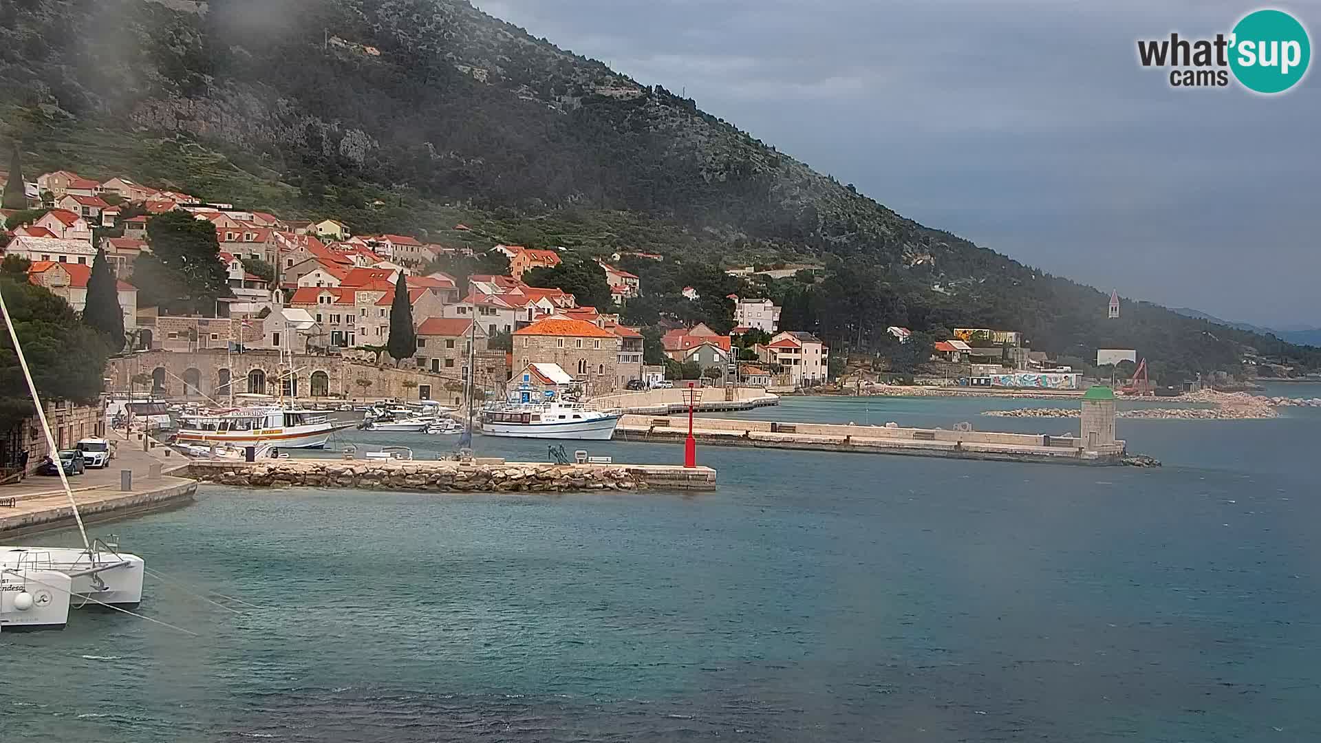 Webcam Bol Hafen & Ortszentrum – Liveblick aus Bol auf der Insel Brač