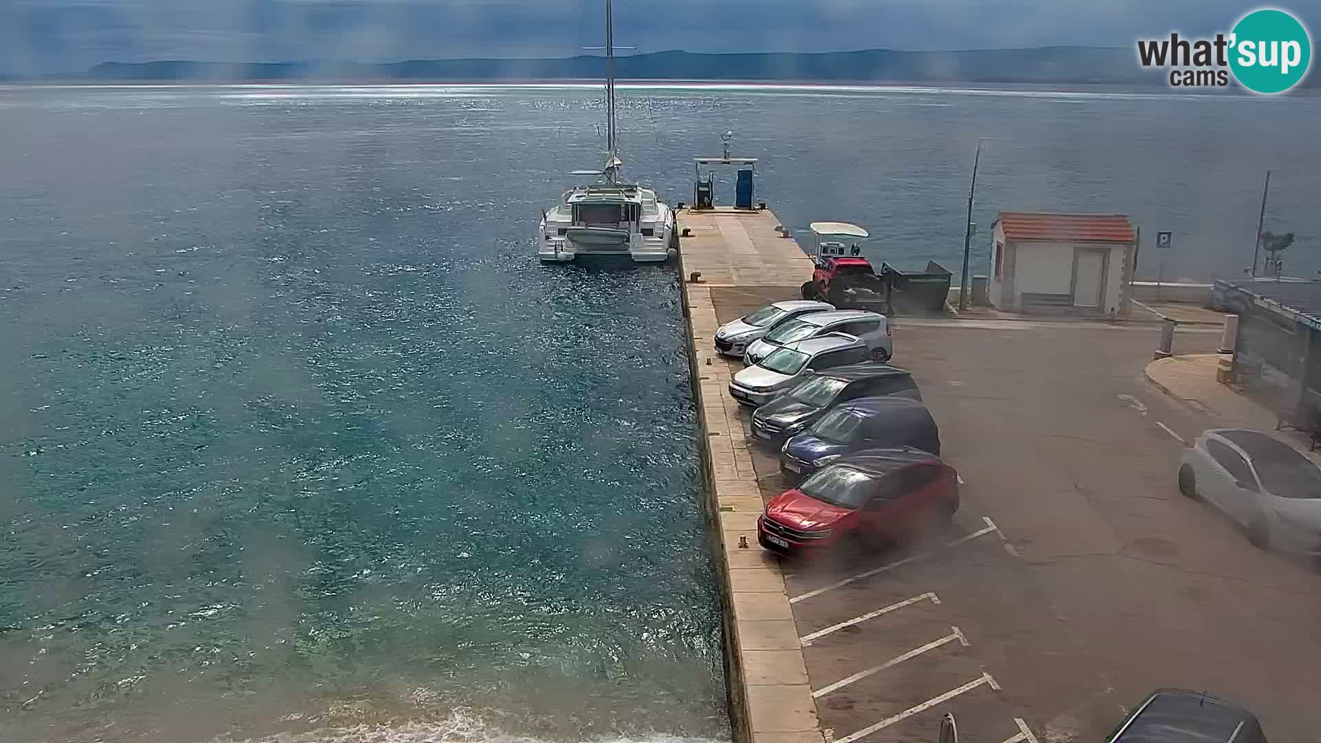 Webcam Bol Hafen & Ortszentrum – Liveblick aus Bol auf der Insel Brač