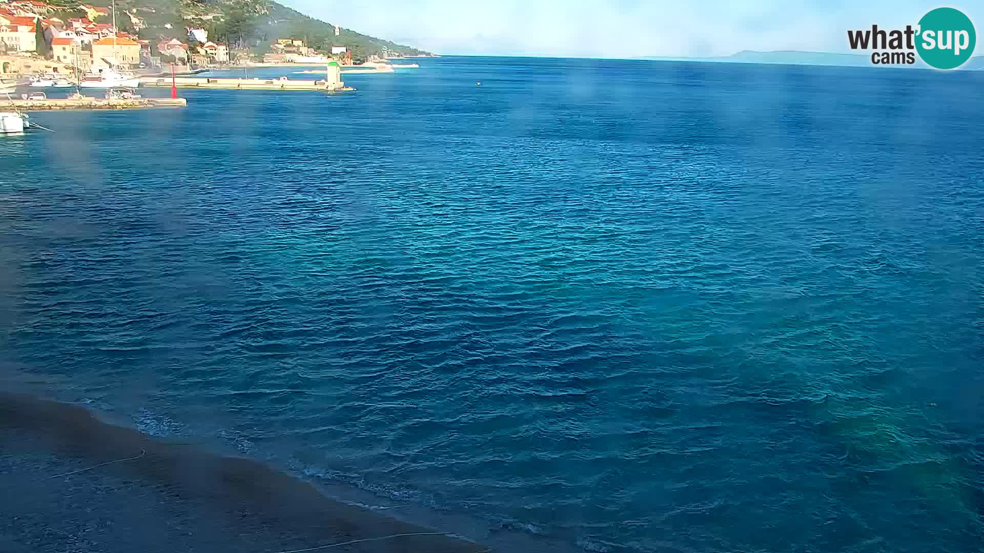 Webcam Bol Hafen & Ortszentrum – Liveblick aus Bol auf der Insel Brač