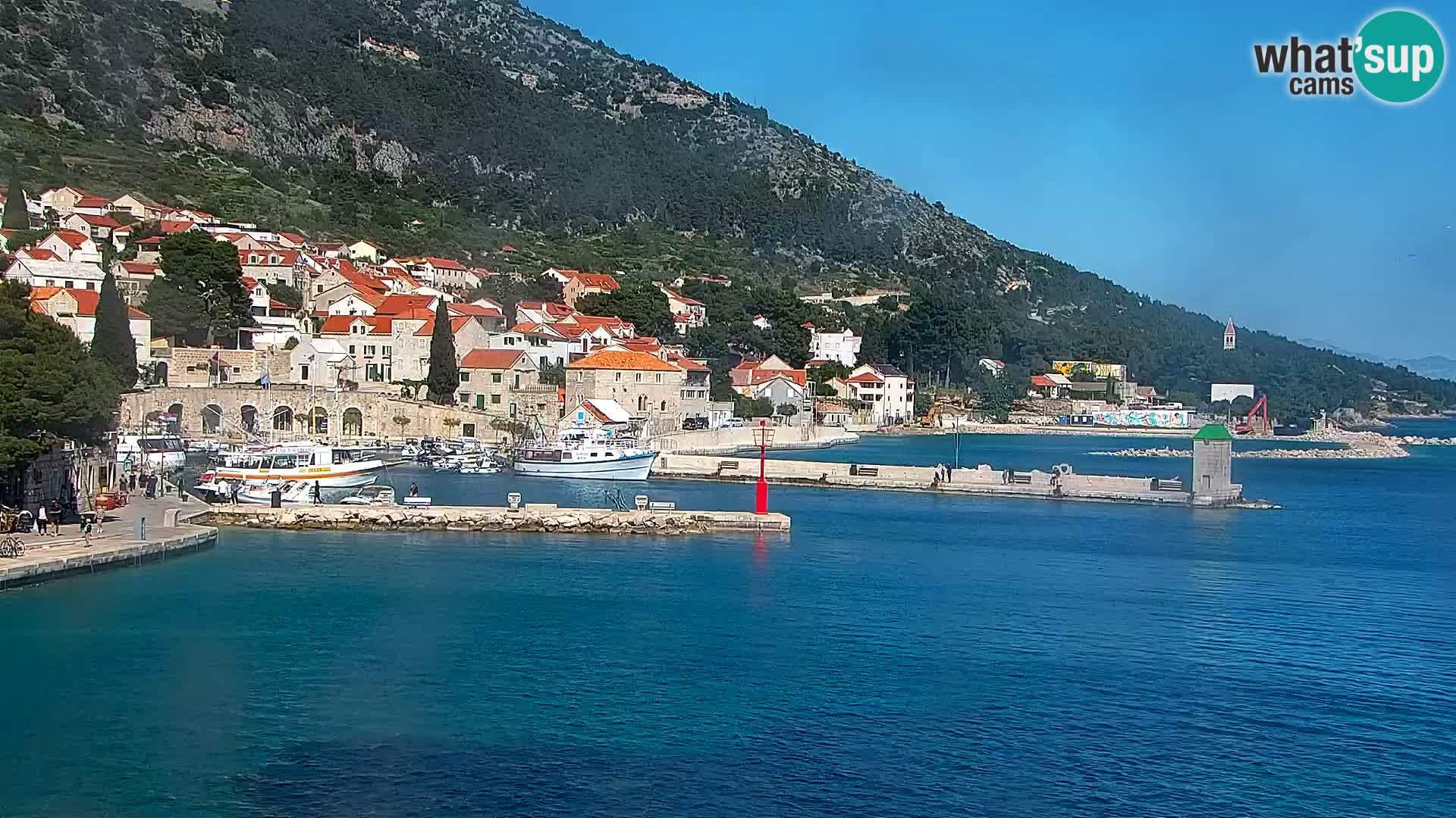 Webcam Bol Hafen & Ortszentrum – Liveblick aus Bol auf der Insel Brač