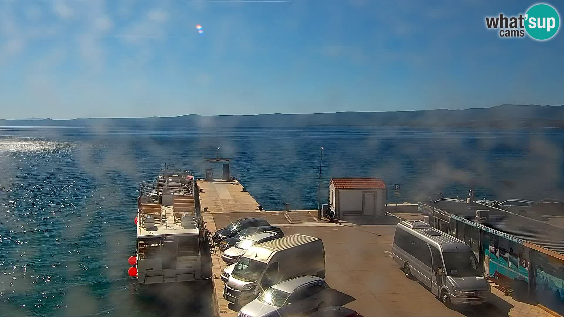 Webcam Bol Centre-Ville & Marina – Vue en direct depuis Bol, île de Brač