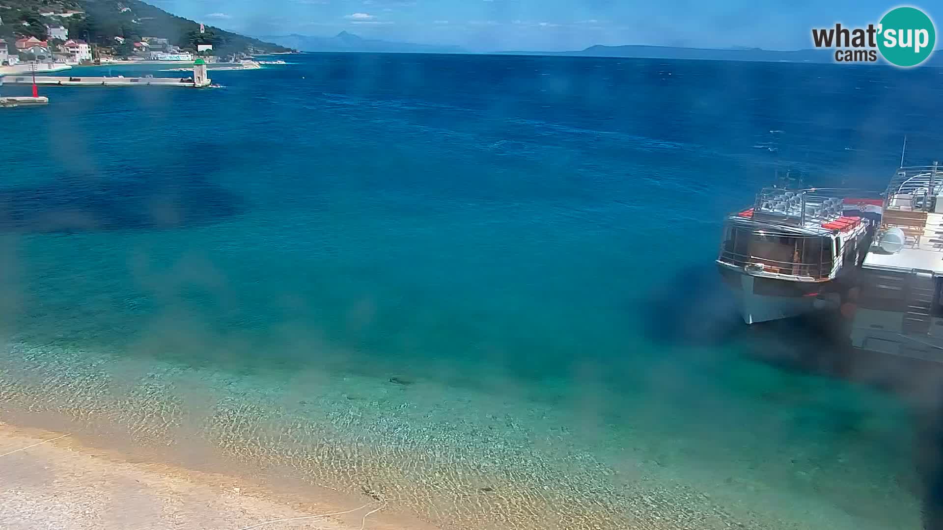 Webcam Bol Hafen & Ortszentrum – Liveblick aus Bol auf der Insel Brač