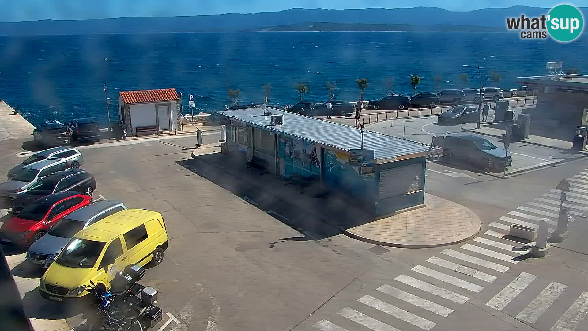 Webcam Bol Town Center & Marina – Live View from Bol, Brač