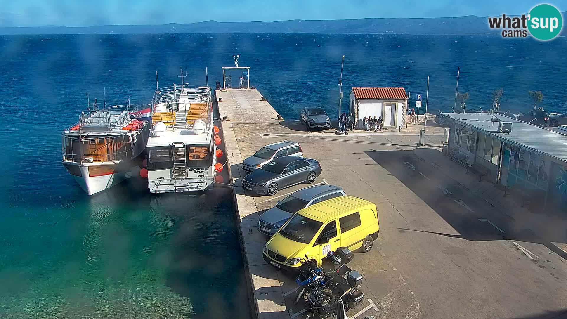 Webcam Bol Town Center & Marina – Live View from Bol, Brač
