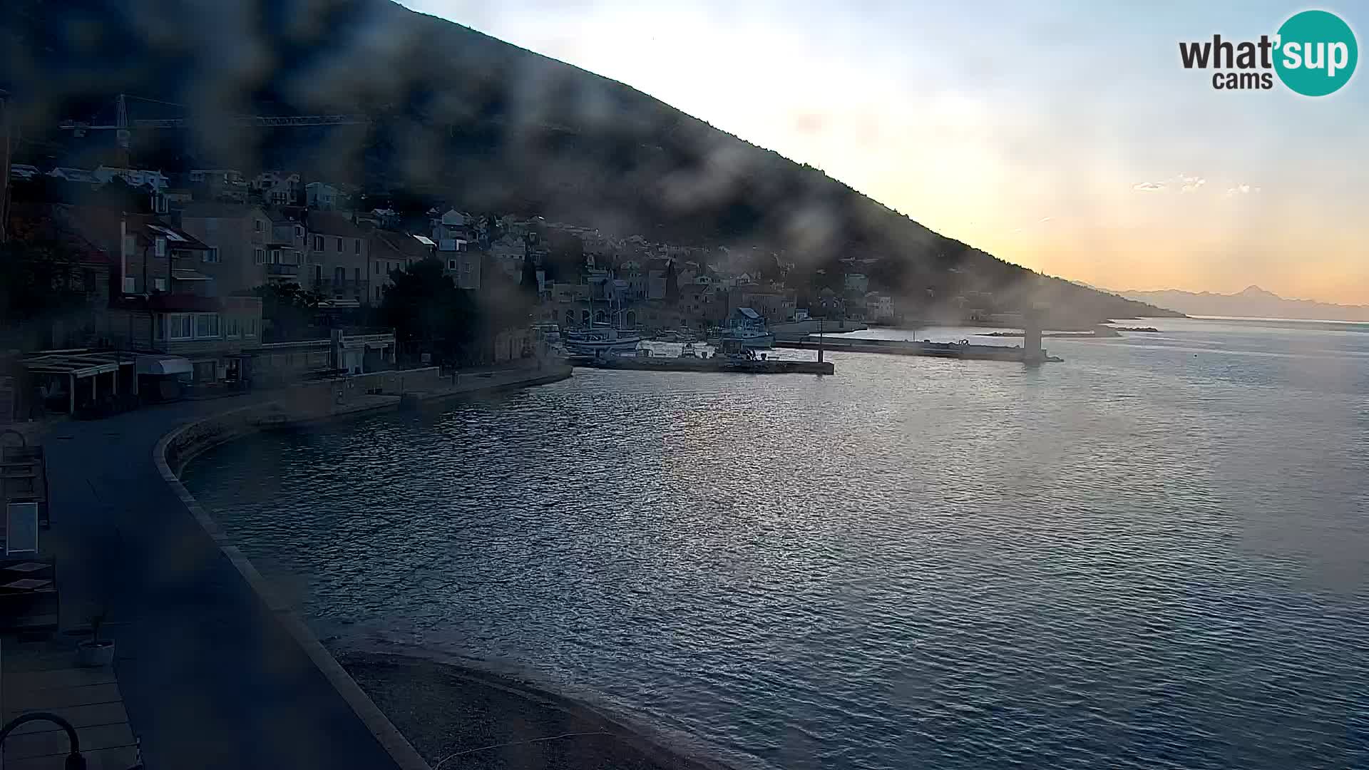 Webcam Bol Town Center & Marina – Live View from Bol, Brač