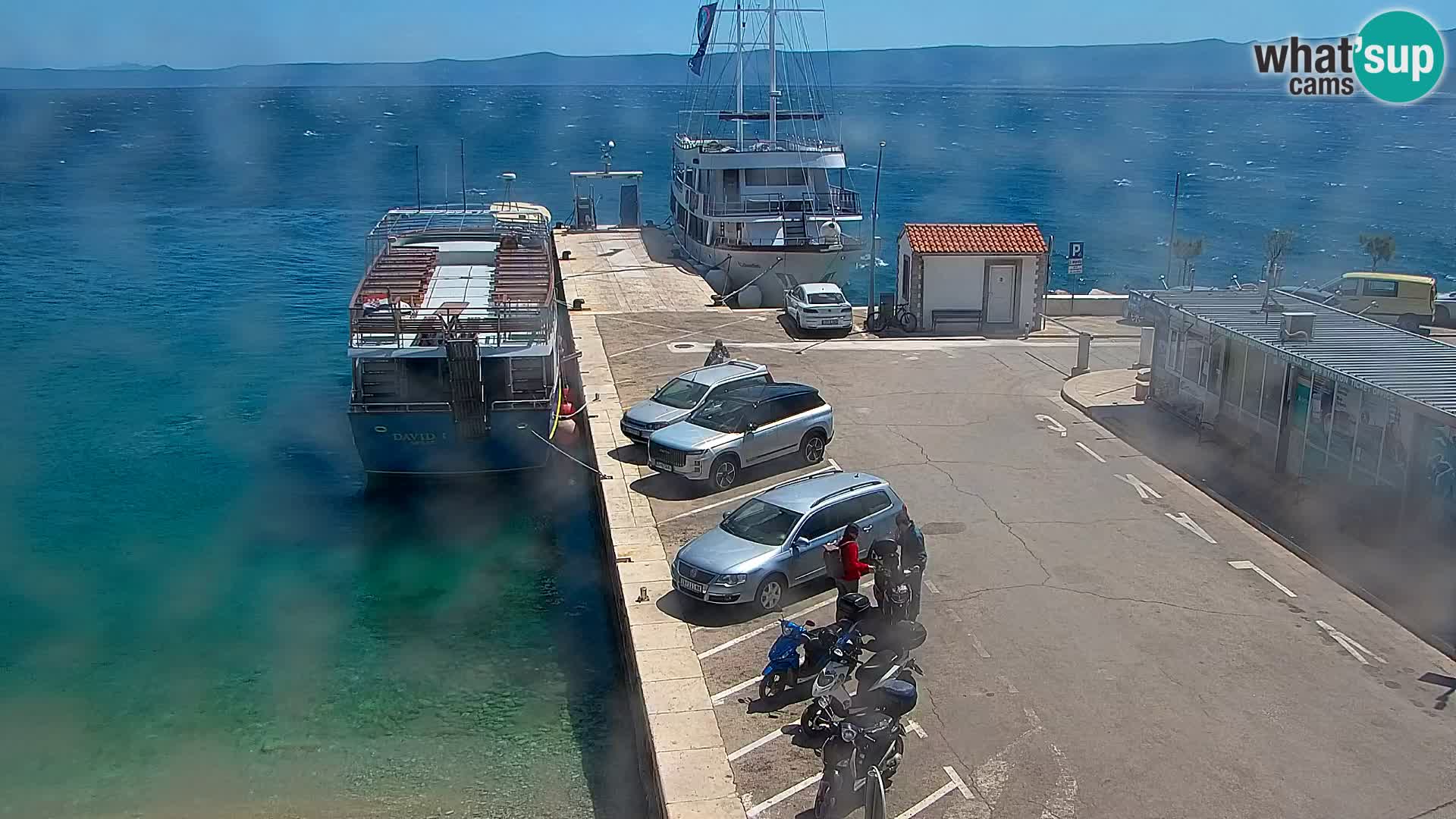 Webcam Bol Town Center & Marina – Live View from Bol, Brač
