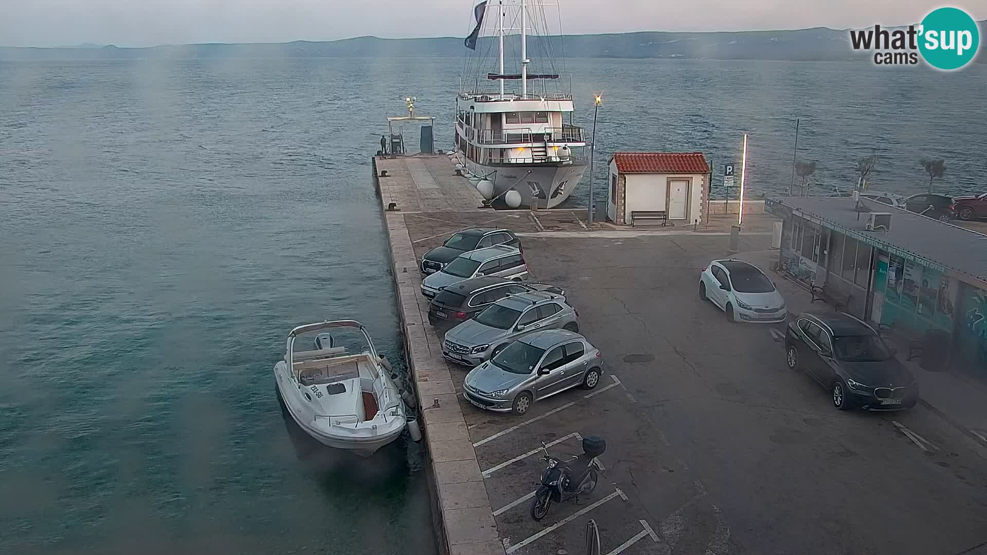 Webcam Bol centre-ville & marina – Vue en direct depuis Bol, île de Brač