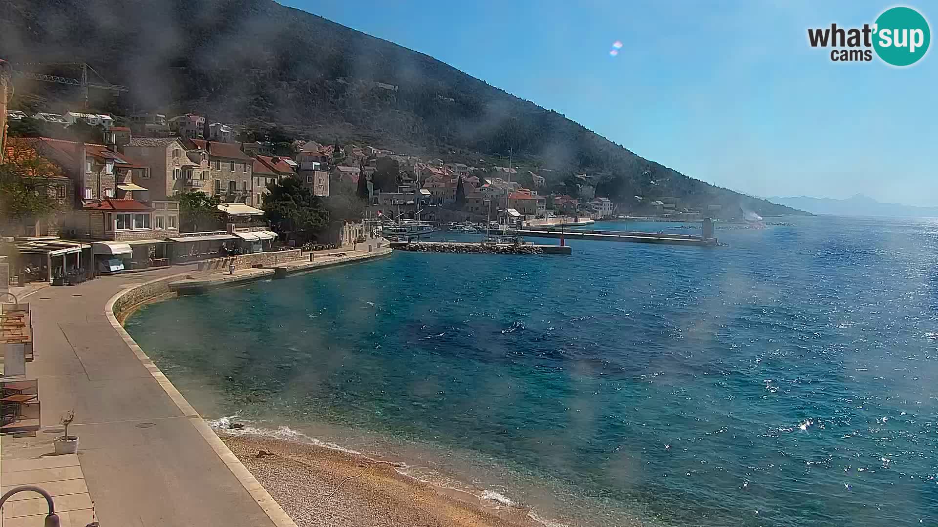 Webcam Bol Hafen & Ortszentrum – Liveblick aus Bol auf der Insel Brač