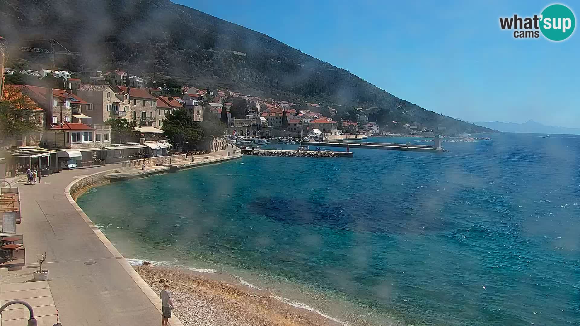Webcam Bol Town Center & Marina – Live View from Bol, Brač
