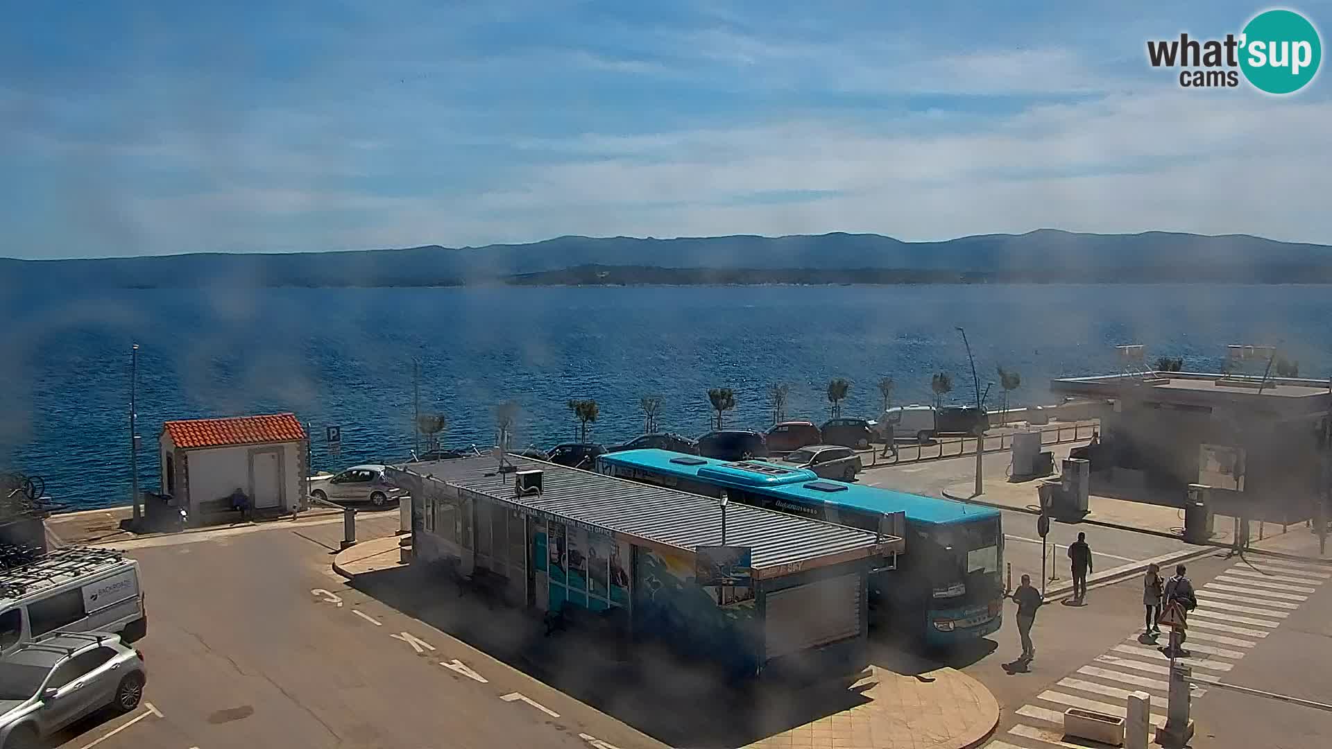 Webcam Bol Centro e Marina – Vista live dal porto di Bol