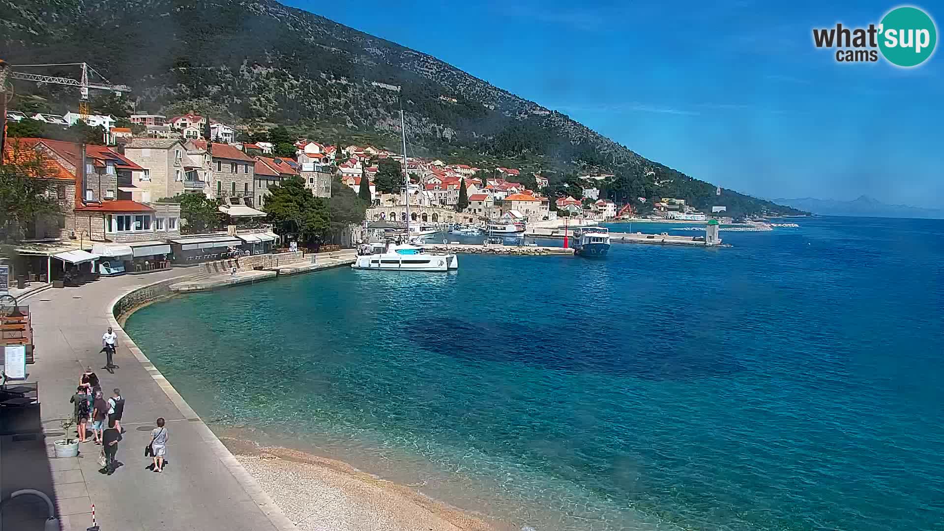 Webcam Bol Town Center & Marina – Live View from Bol, Brač
