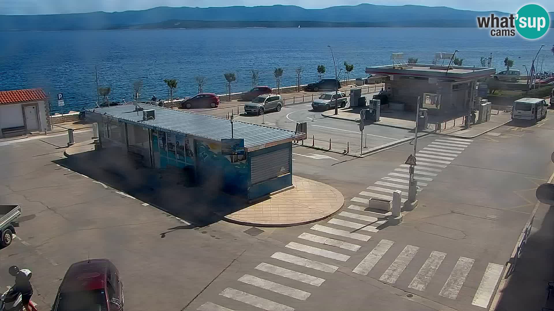 Webcam Bol Centro e Marina – Vista live dal porto di Bol