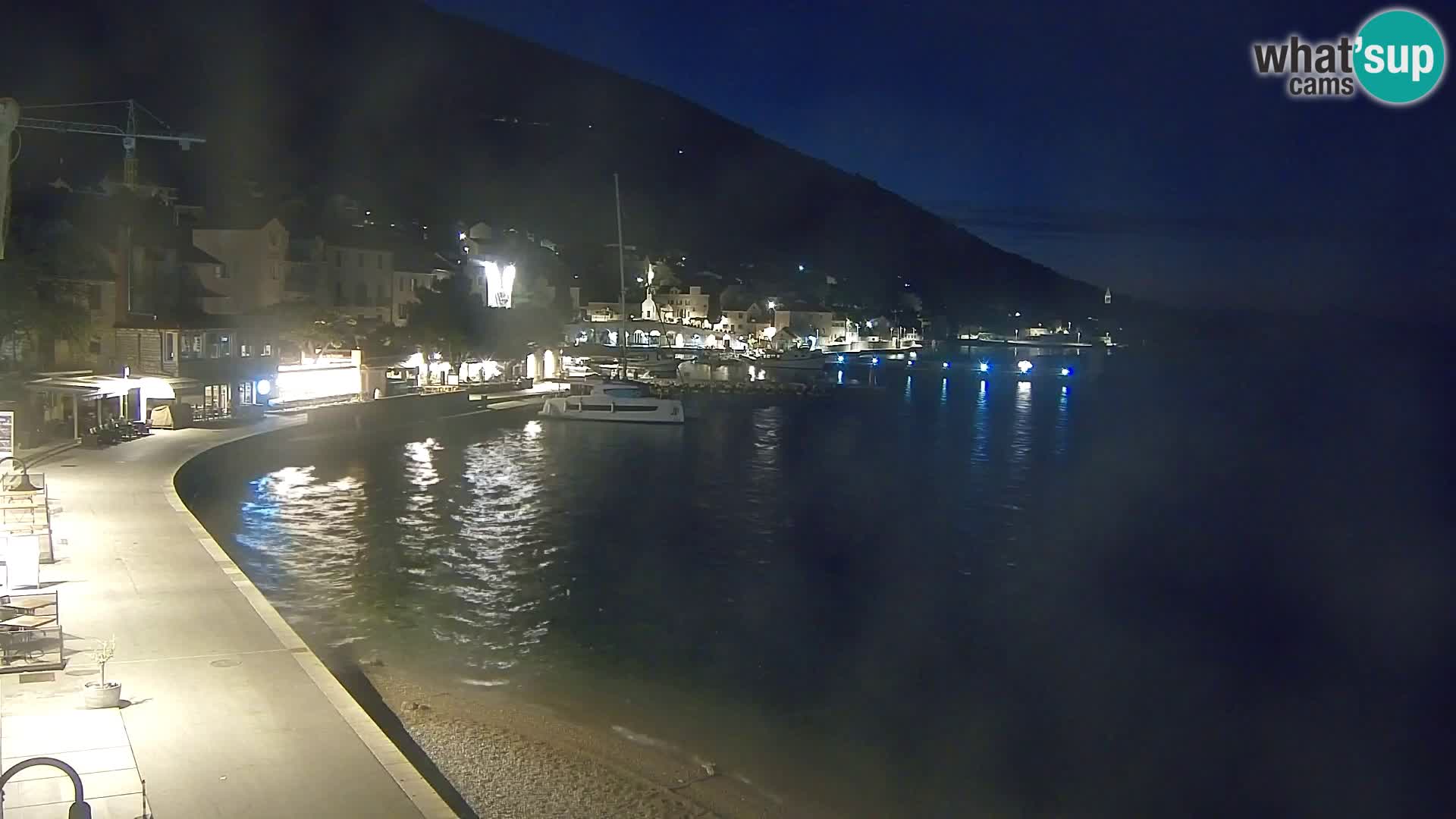Webcam Bol Town Center & Marina – Live View from Bol, Brač