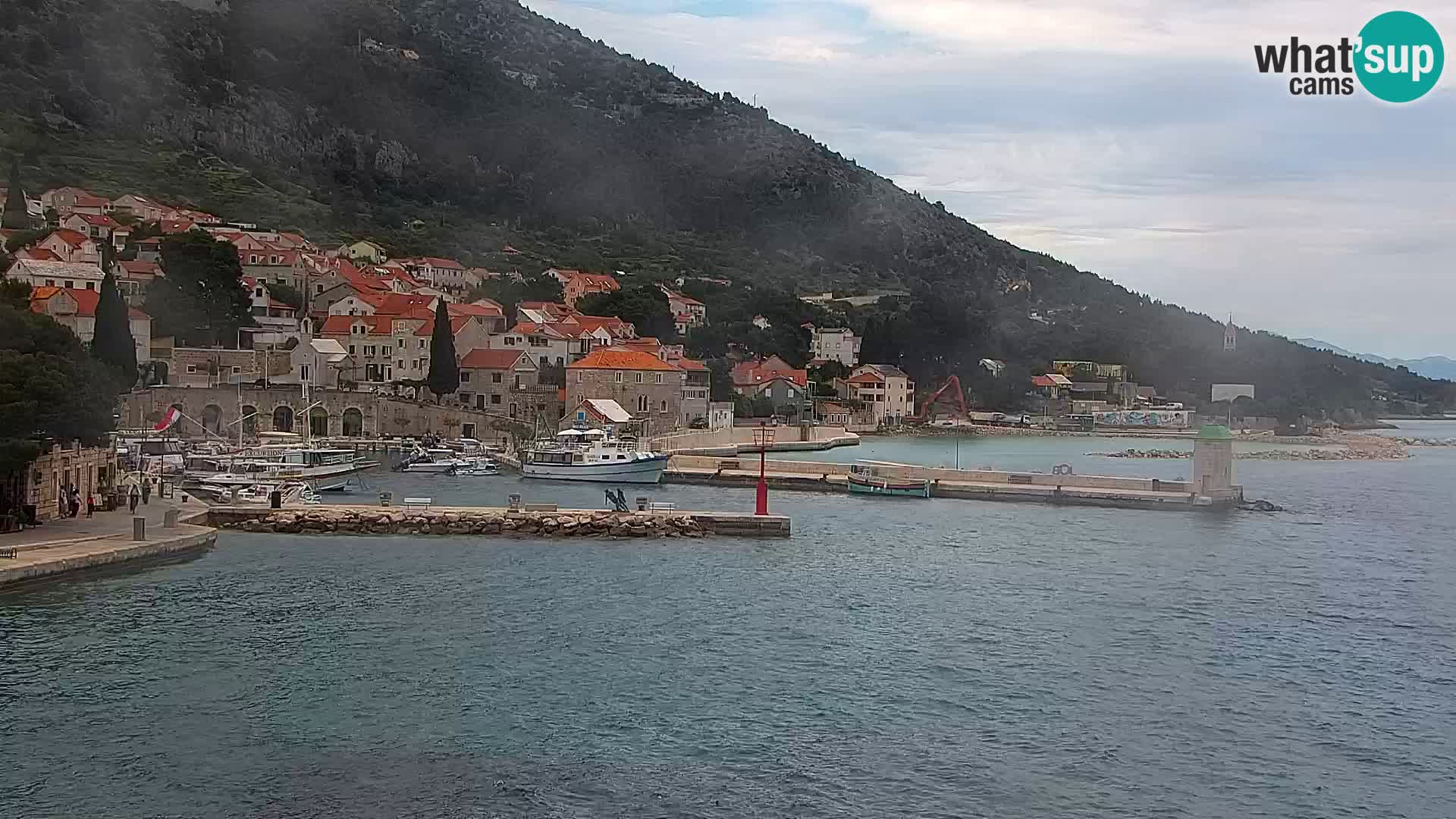 Webcam Bol Town Center & Marina – Live View from Bol, Brač