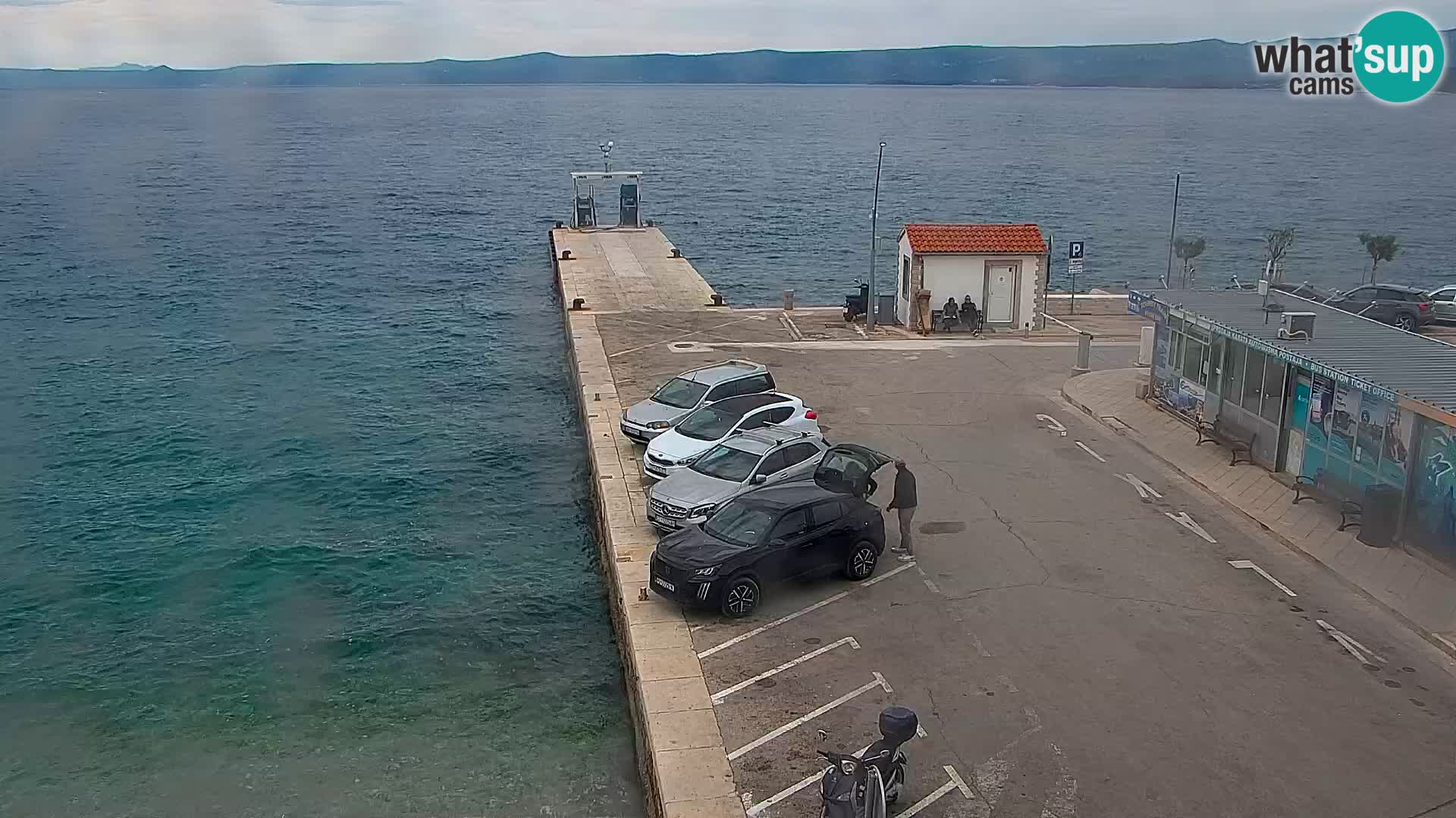 Webcam Bol Hafen & Ortszentrum – Liveblick aus Bol auf der Insel Brač