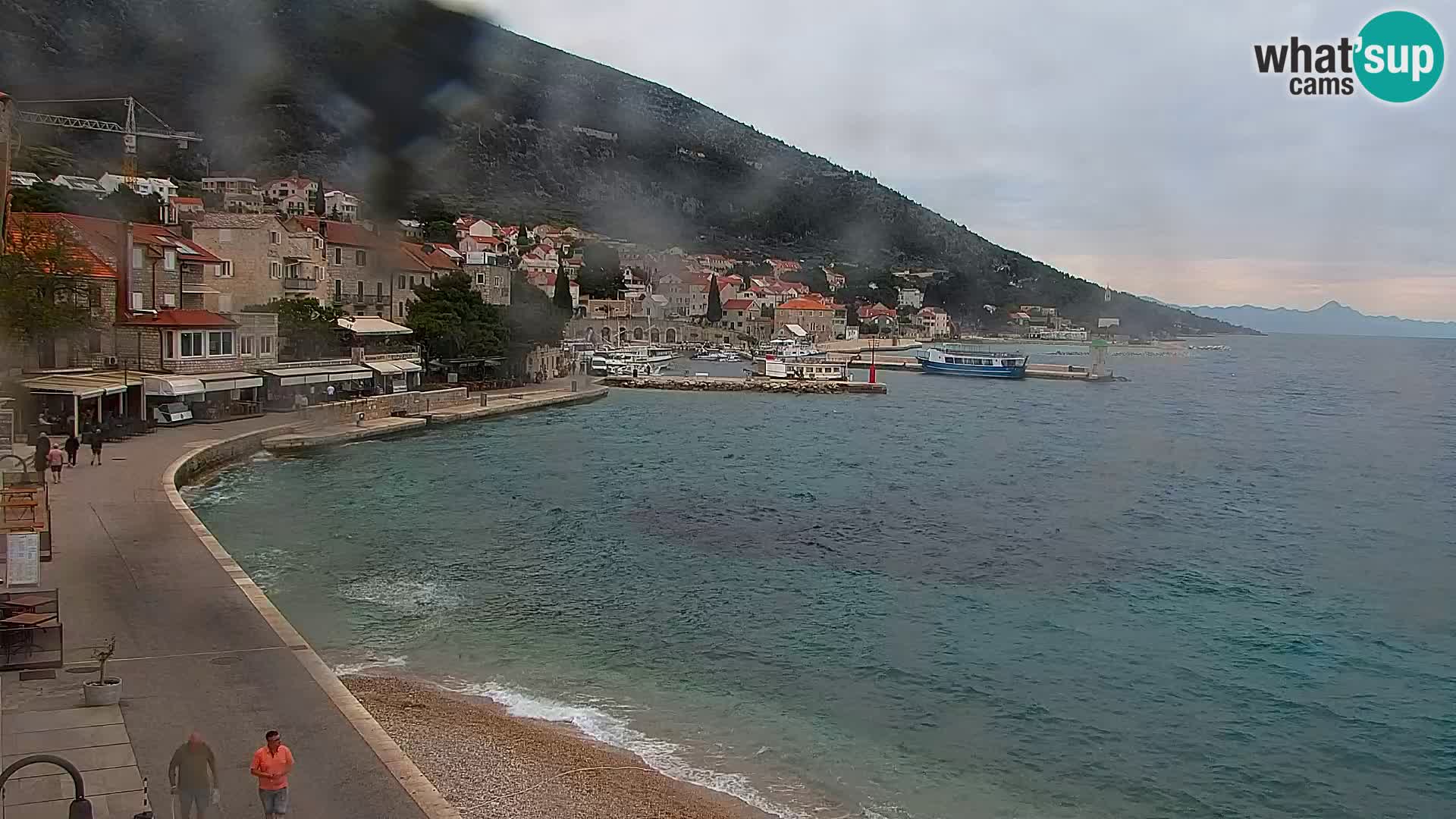 Webcam Bol Centro e Marina – Vista live dal porto di Bol