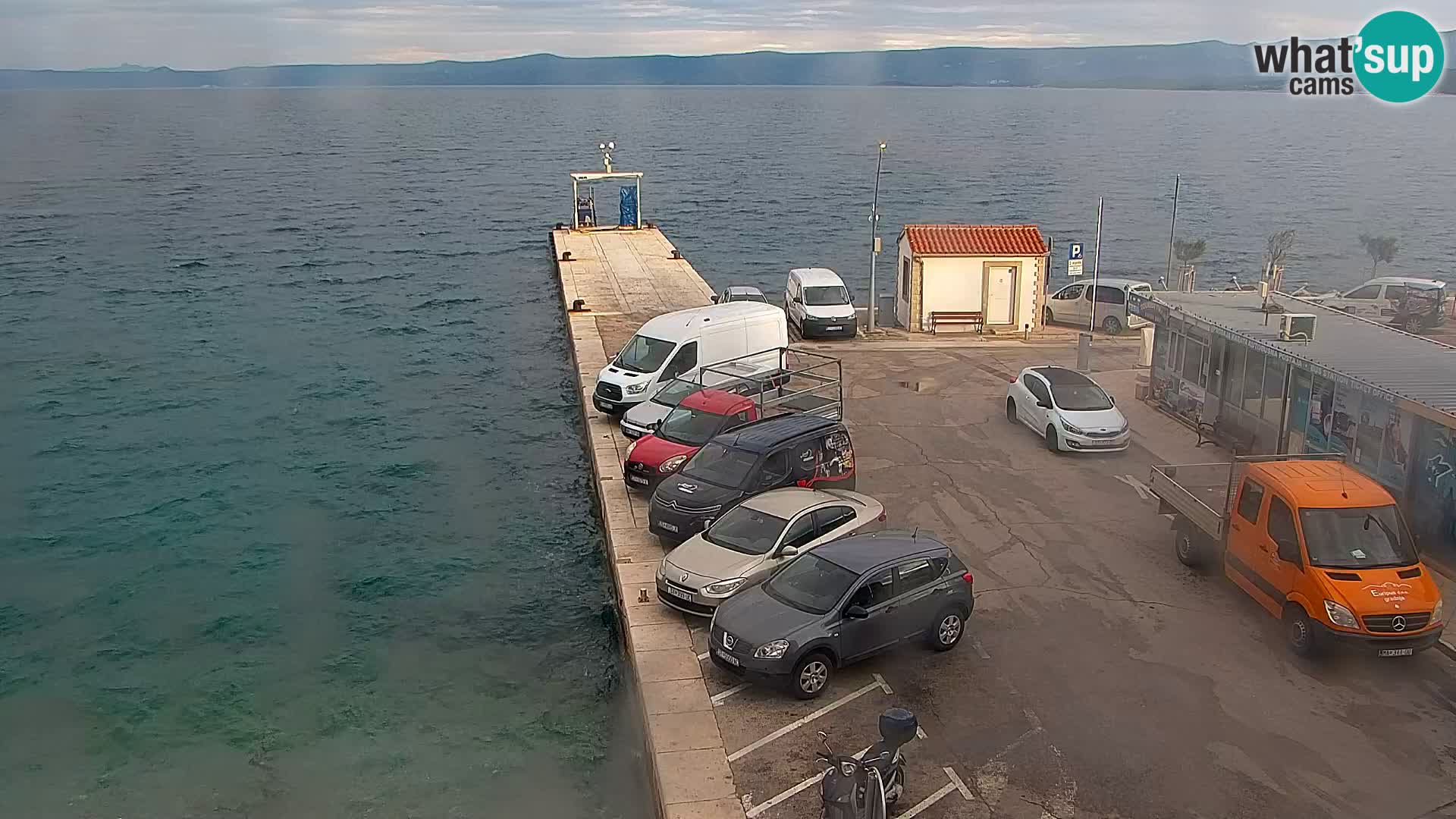Webcam Bol Town Center & Marina – Live View from Bol, Brač