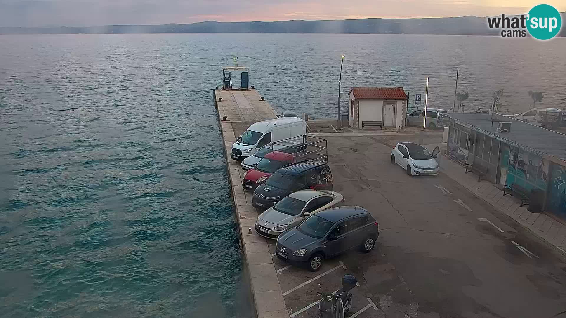 Webcam Bol Town Center & Marina – Live View from Bol, Brač