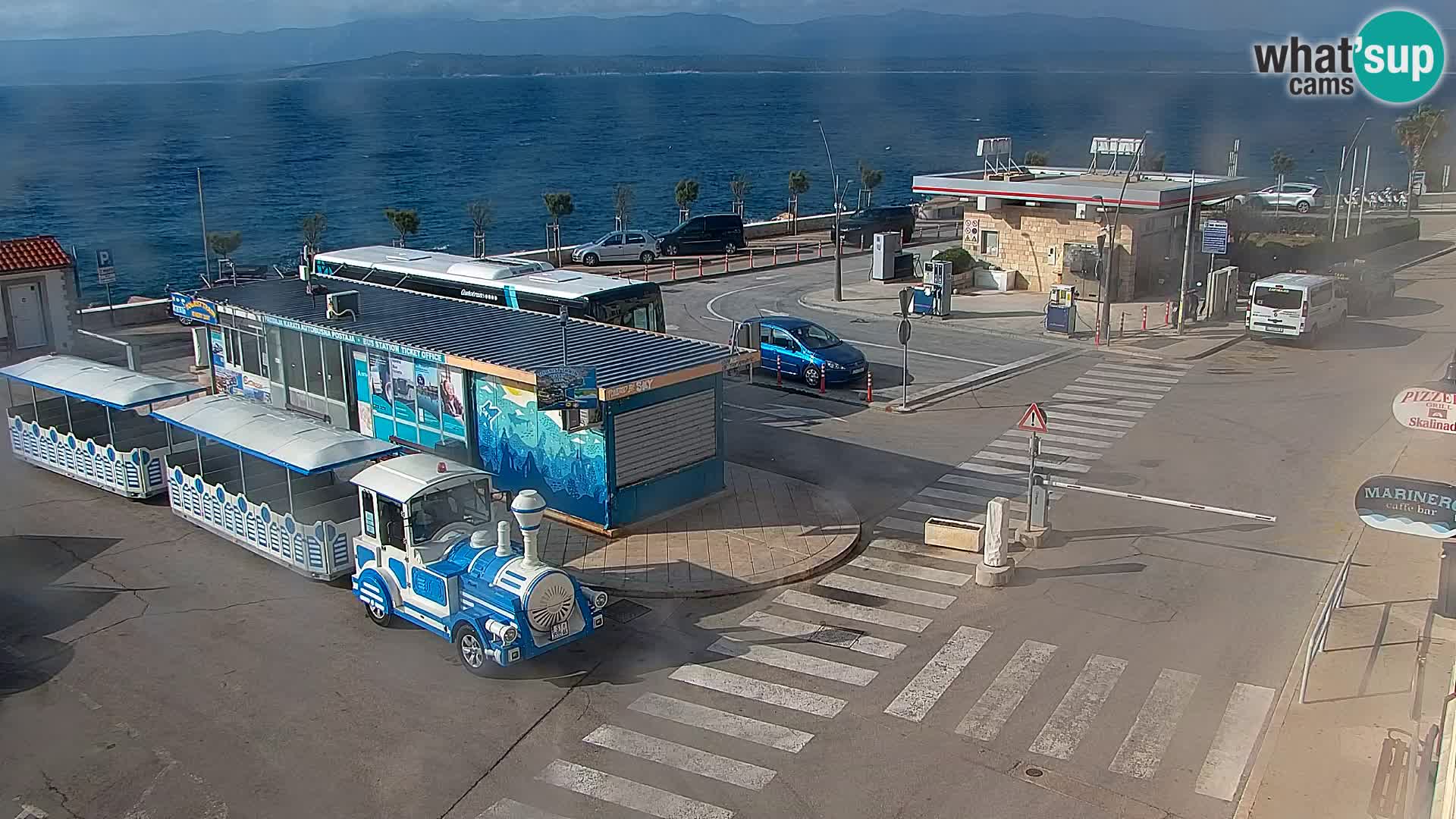 Webcam Bol Centro e Marina – Vista live dal porto di Bol
