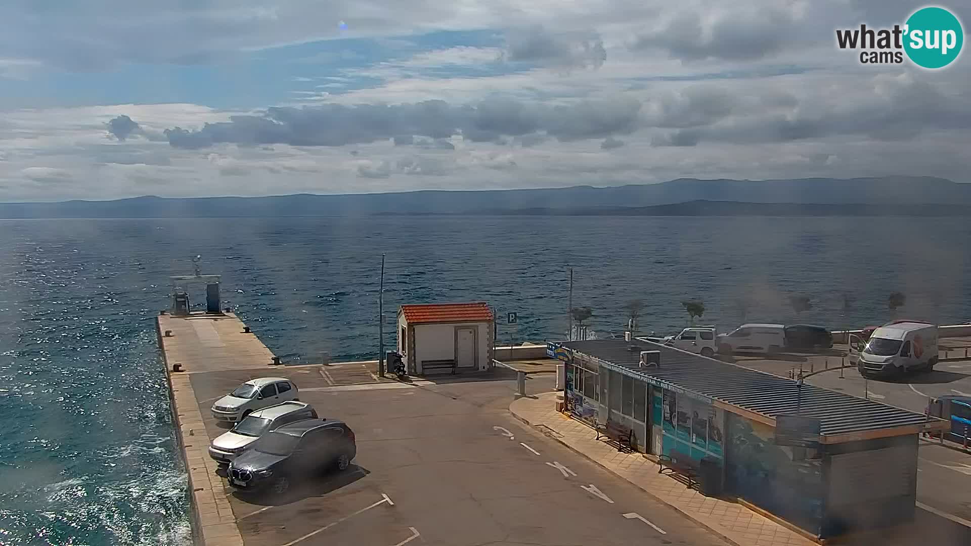 Webcam Bol Town Center & Marina – Live View from Bol, Brač