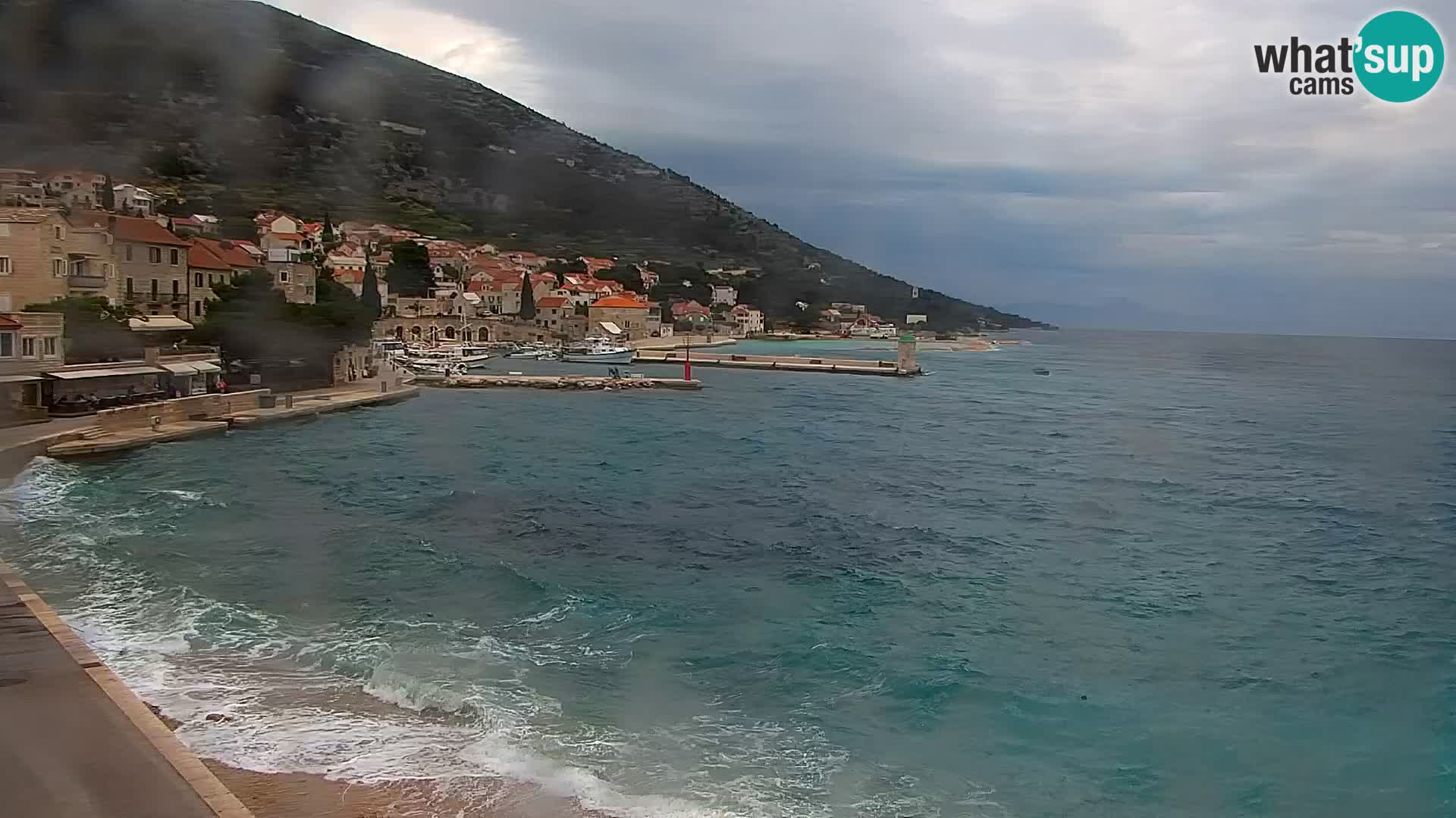 Webcam Bol Town Center & Marina – Live View from Bol, Brač