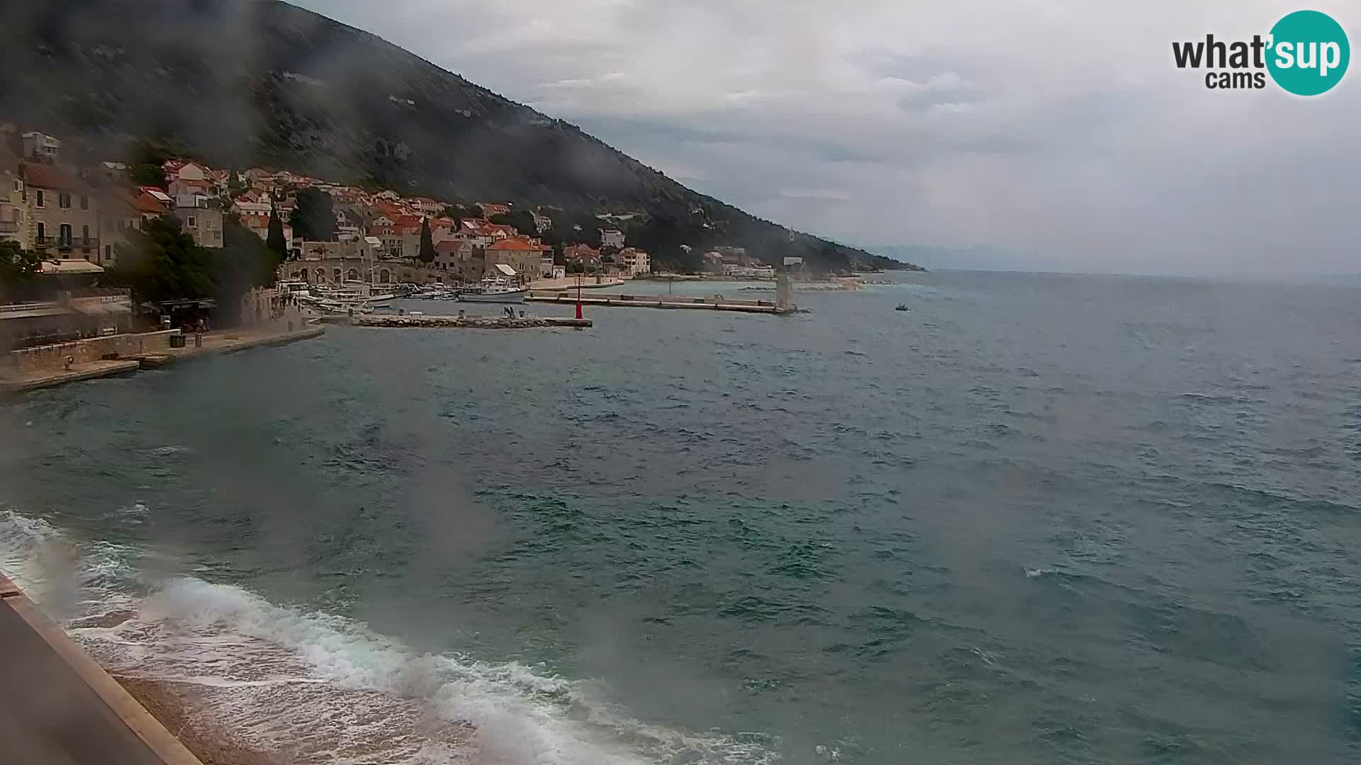 Webcam Bol Hafen & Ortszentrum – Liveblick aus Bol auf der Insel Brač