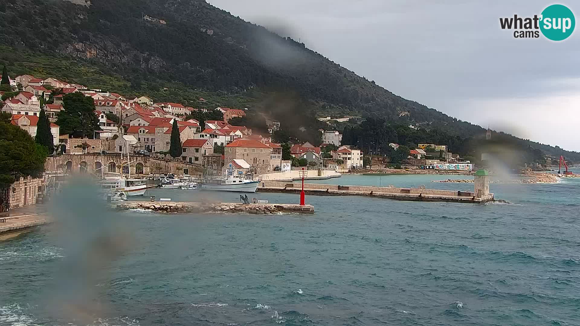 Webcam Bol Town Center & Marina – Live View from Bol, Brač