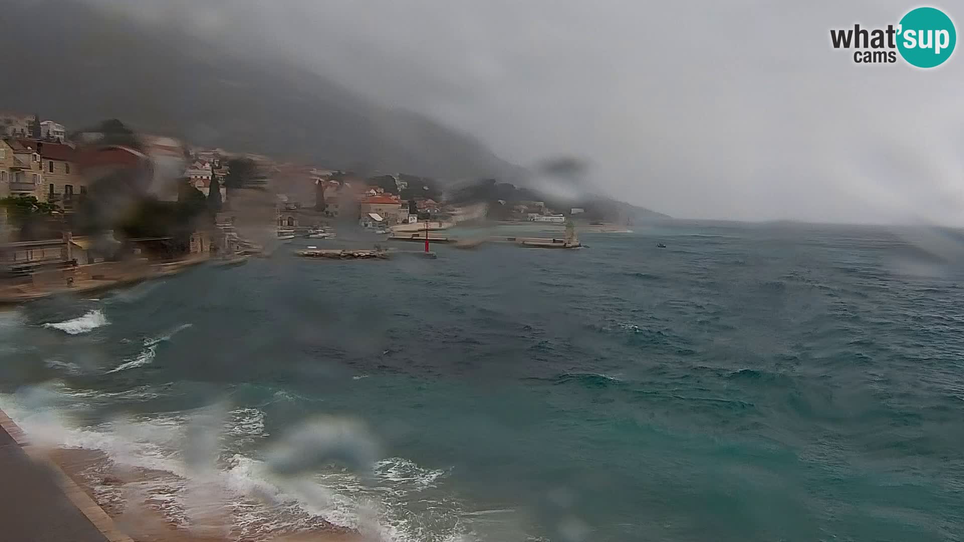 Webcam Bol Hafen & Ortszentrum – Liveblick aus Bol auf der Insel Brač