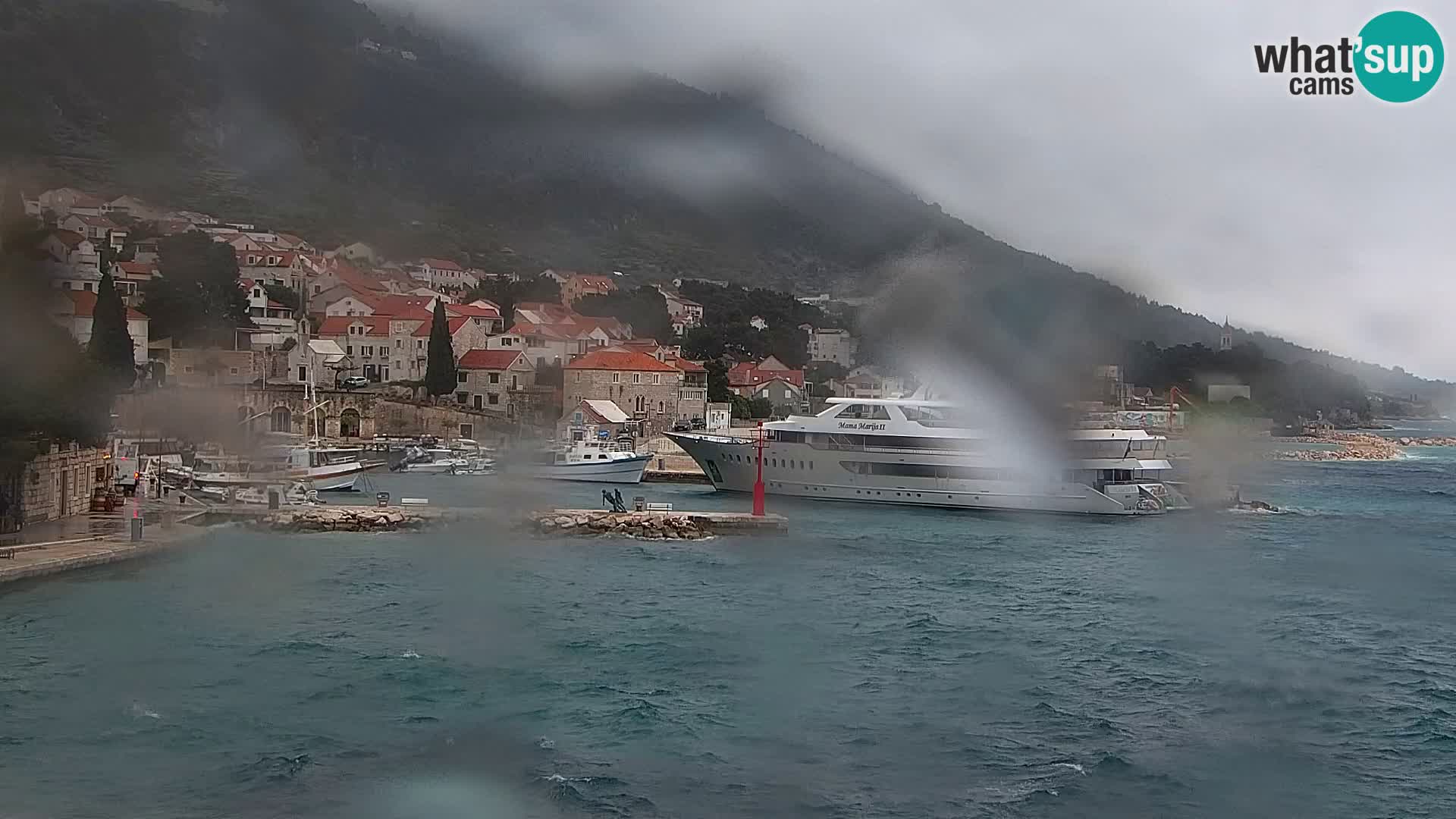 Webcam Bol Town Center & Marina – Live View from Bol, Brač