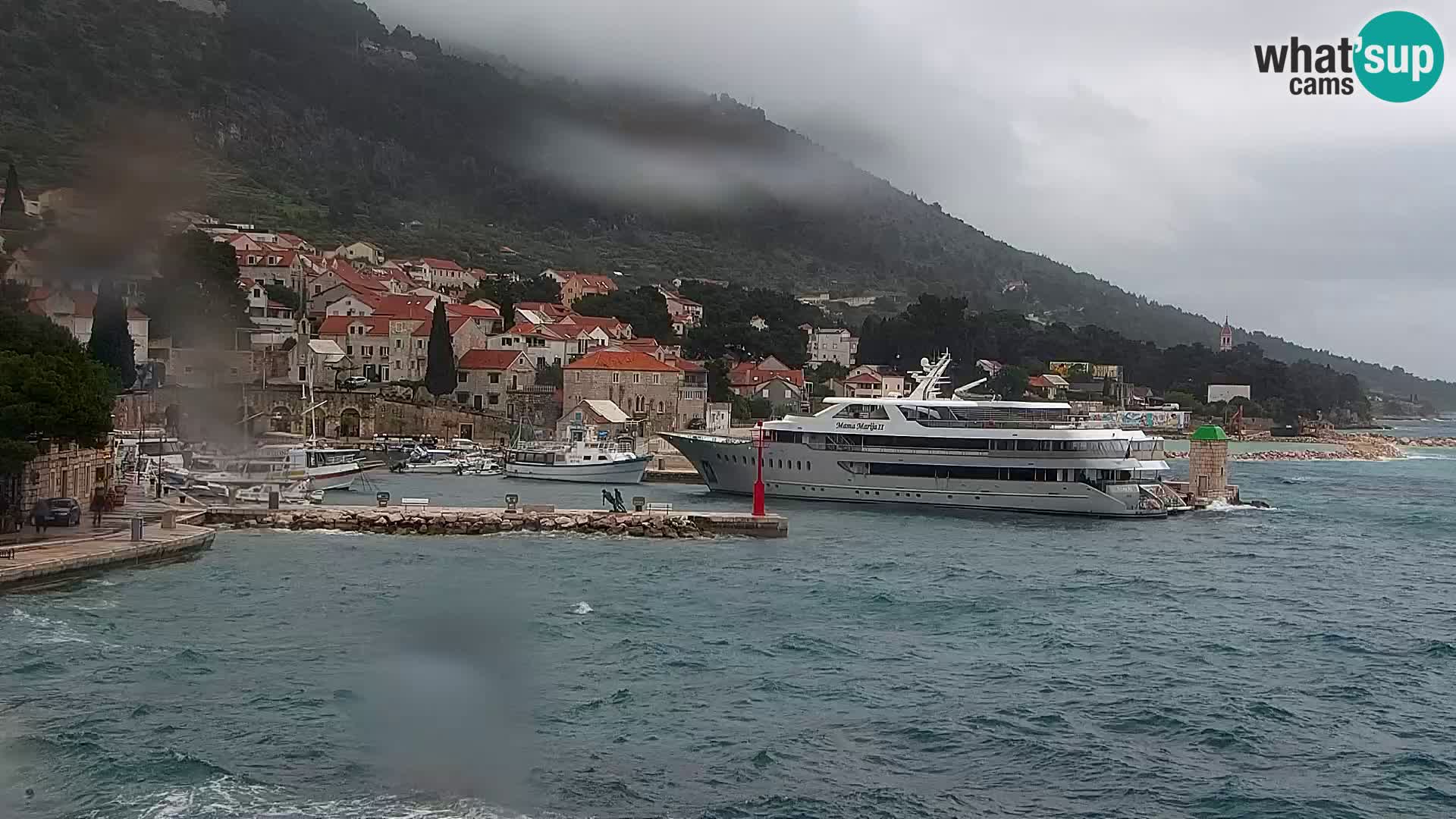 Webcam Bol Centre-Ville & Marina – Vue en direct depuis Bol, île de Brač